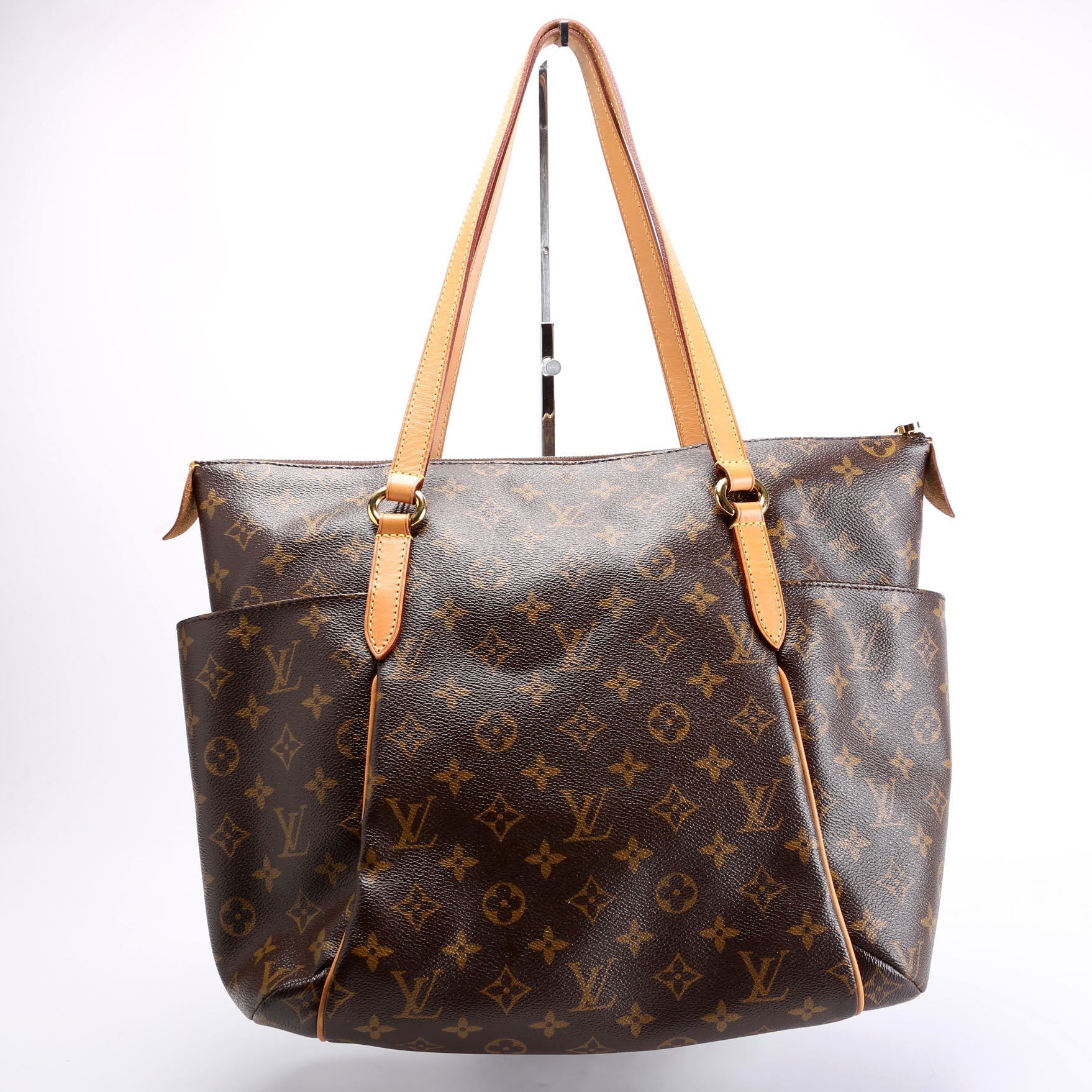 Louis Vuitton Tottally Monogram Brown Beige MM Handbag