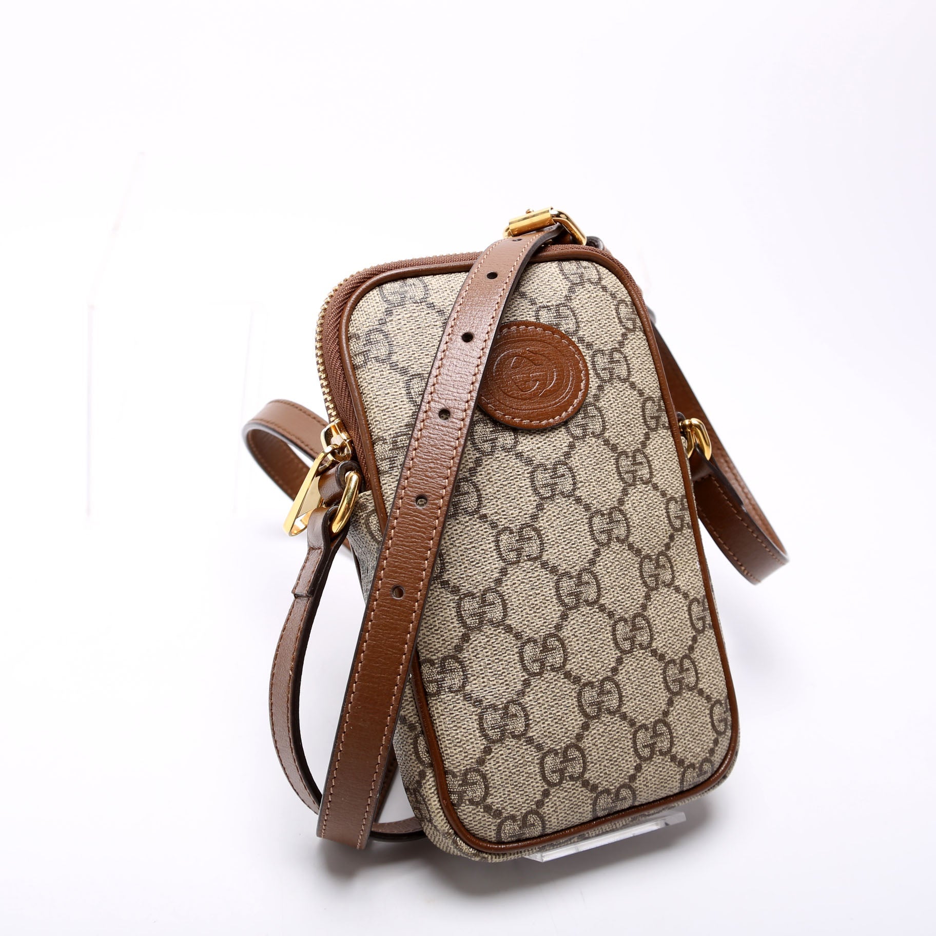 Gucci GG Supreme Interlocking Phone Pouch Travel Bag