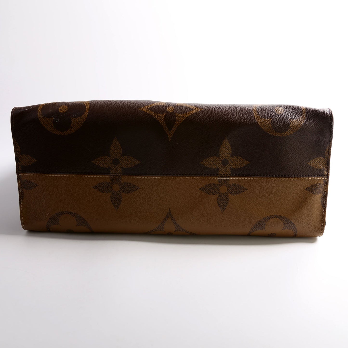 Louis Vuitton ONTHEGO GM Reverse Monogram Handbag Monogram 26