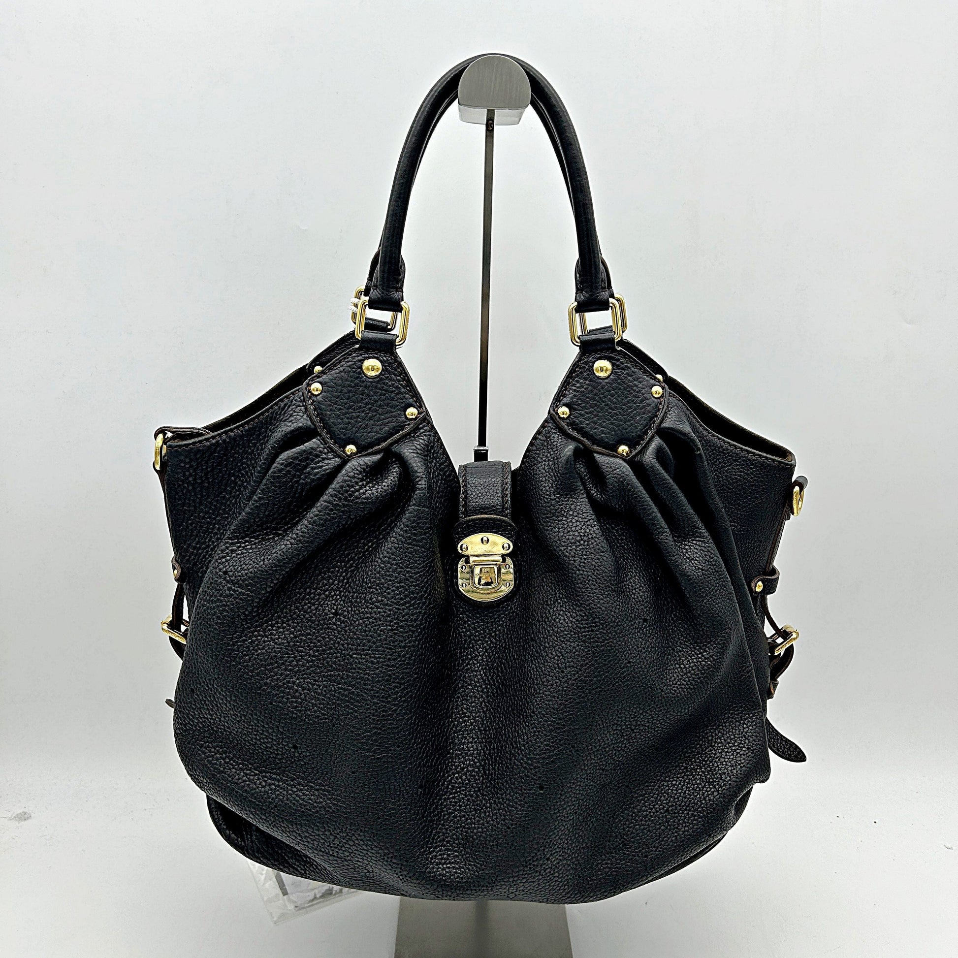 Louis Vuitton Black Monogram Mahina Leather XL Bag Louis Vuitton LA12408