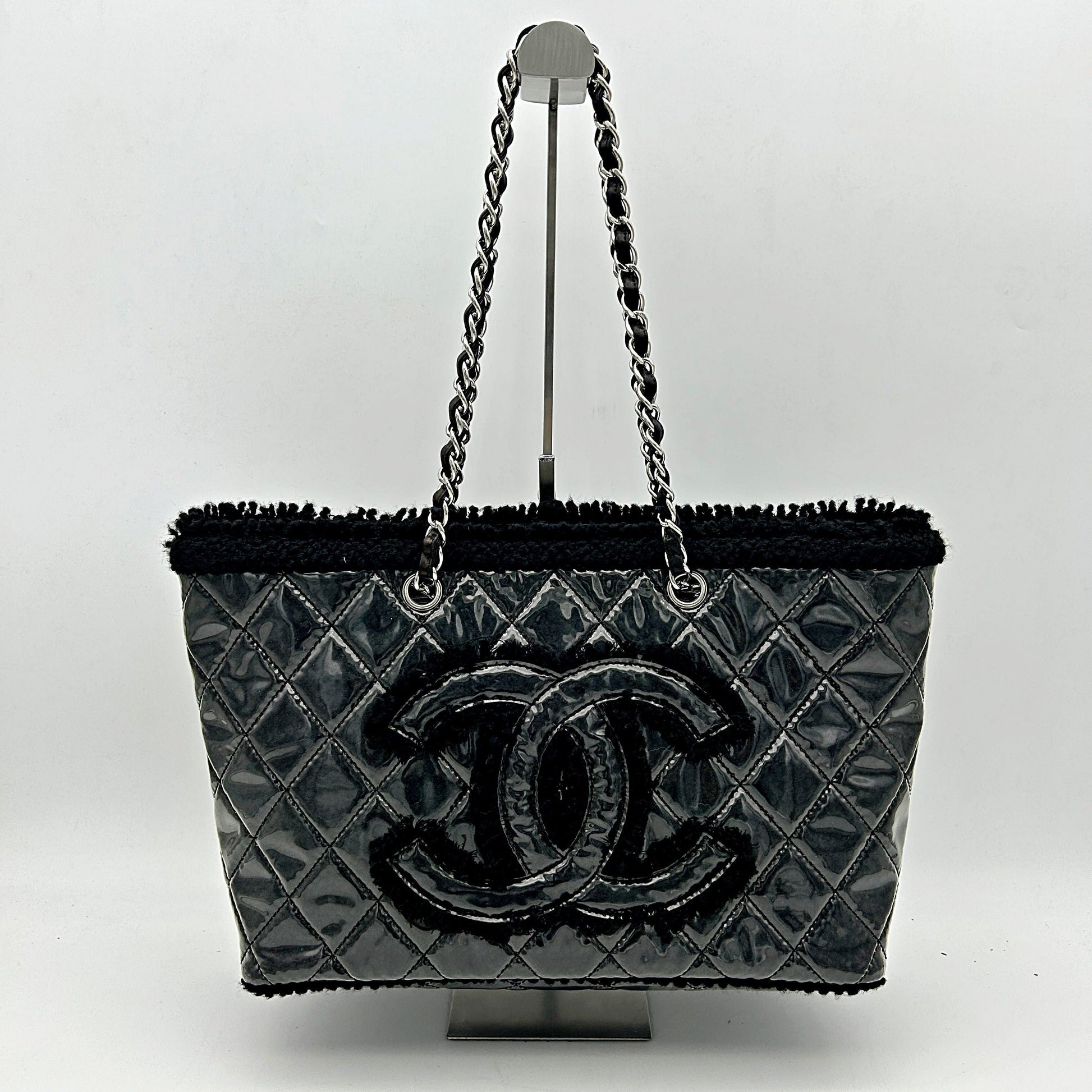 Chanel PVC Tweed Tote Medium - Black Totes, Handbags ch9997hr