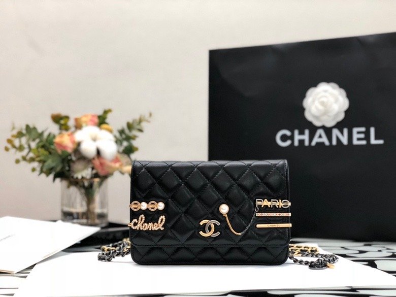 Chanel Top Qualityap Bag Toned Hardware For Women Black Gold Travel Bag