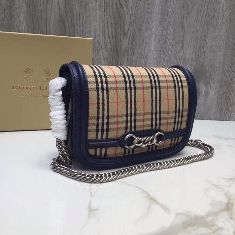 Top Quality Check Linike Bag For Women Black Travel Bag 9In23Cm 7166