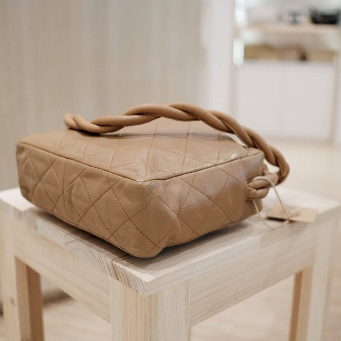 Chanel   lambskin matelasse shoulder bag