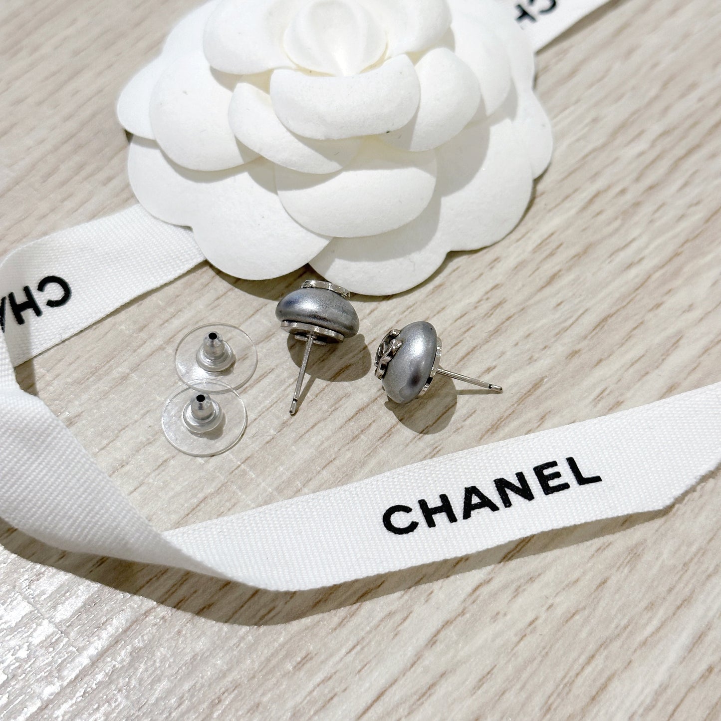 Chanel   earrings