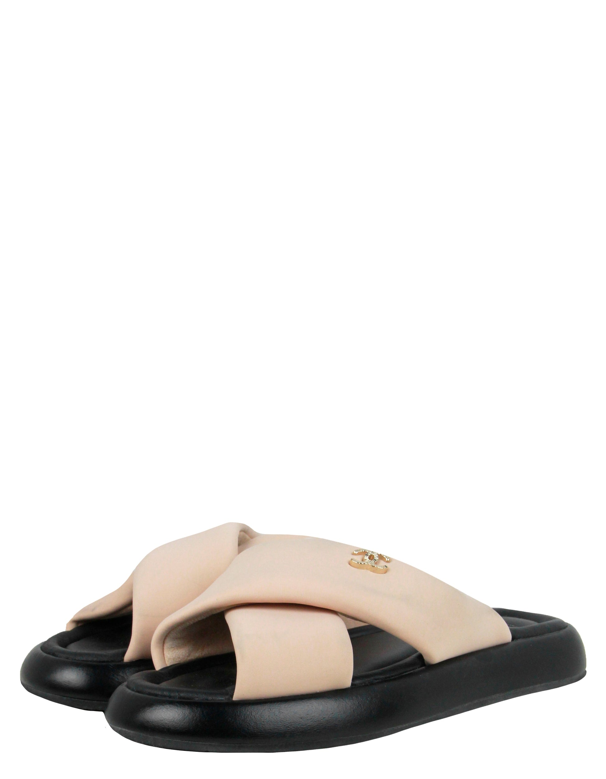 Chanel 2022 Nude/ Black Criss Cross CC Logo Slides Sz 39 for Women