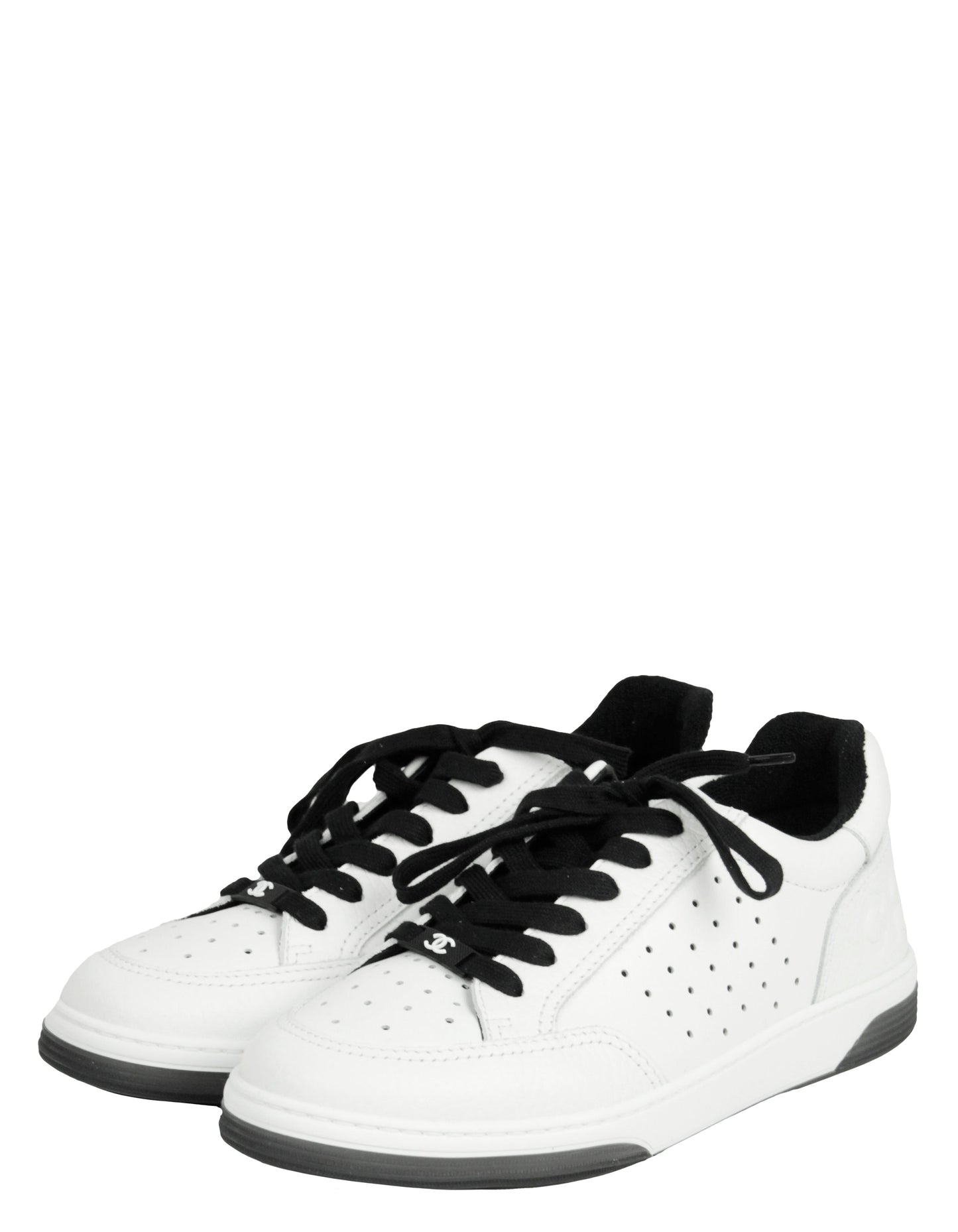 Chanel White/black Leather Logo Sneakers Sz 39 for Women