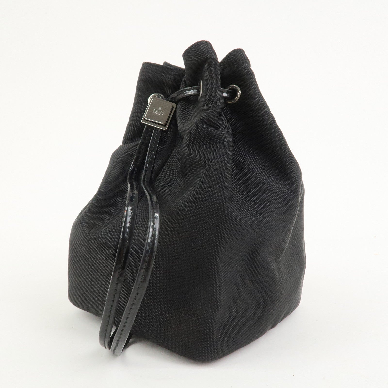 GUCCI Nylon Patent Leather Cosmetic Pouch Hand Bag Black 390?0973