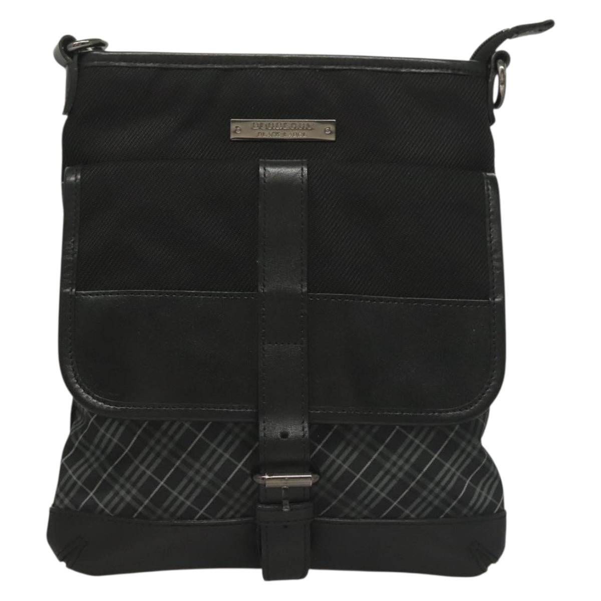 Burberry Nova Check Shoulder Bag Nylon Black Shoulder Bag 2