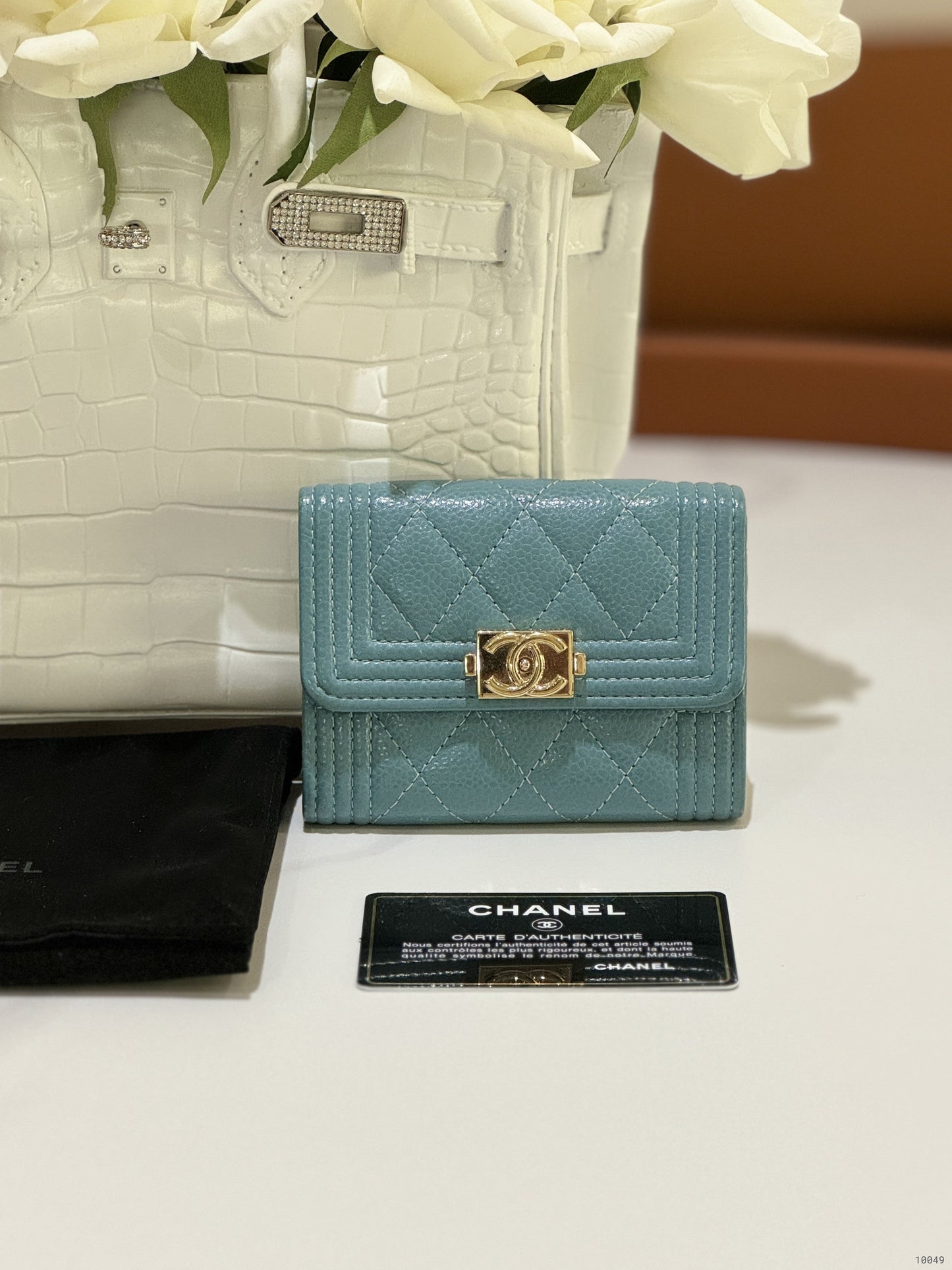 CHANEL BOY FLAP CARD HOLDER