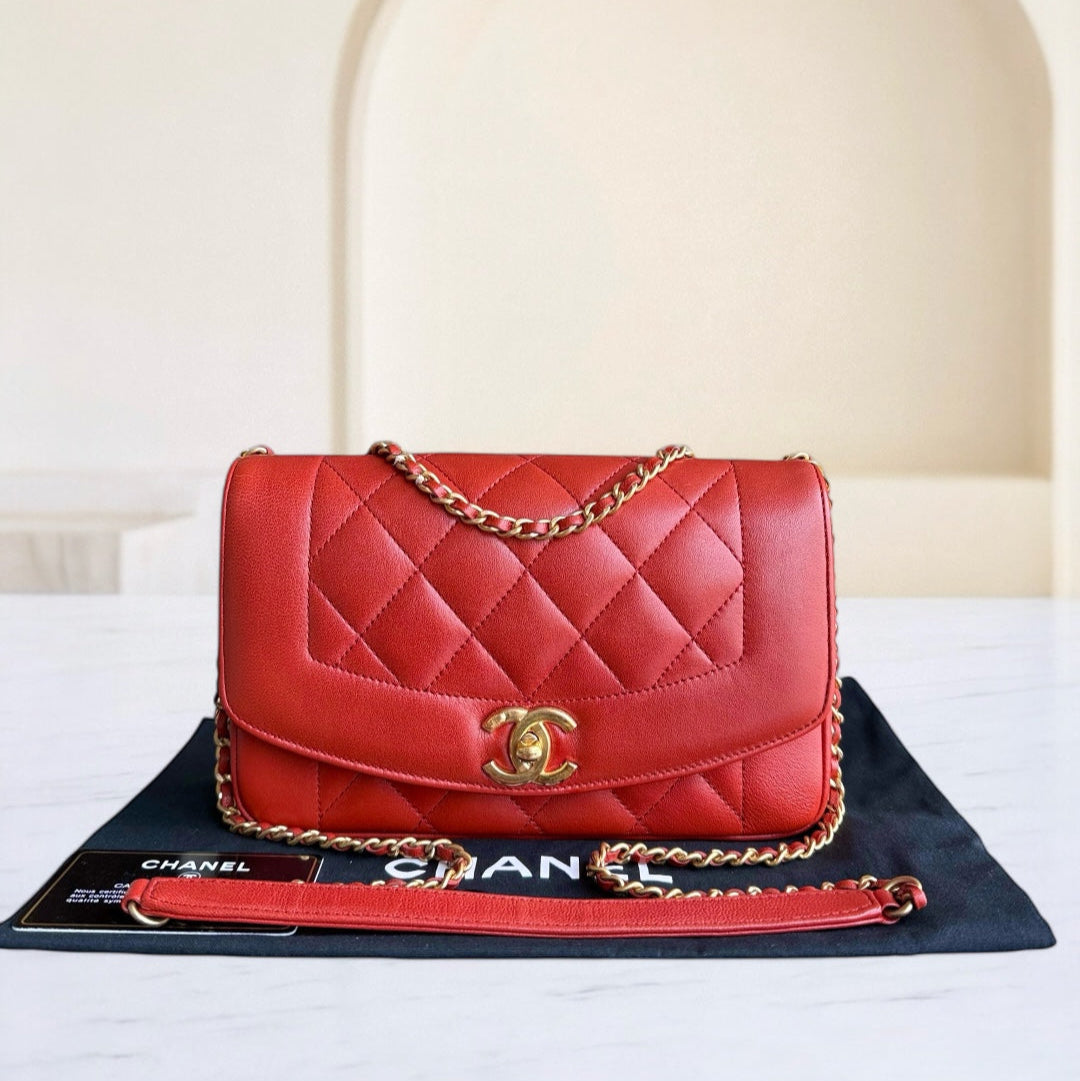 Chanel Diana Reissue Small - 22CM Quilted Lambskin Red Gold Hardware Series 20