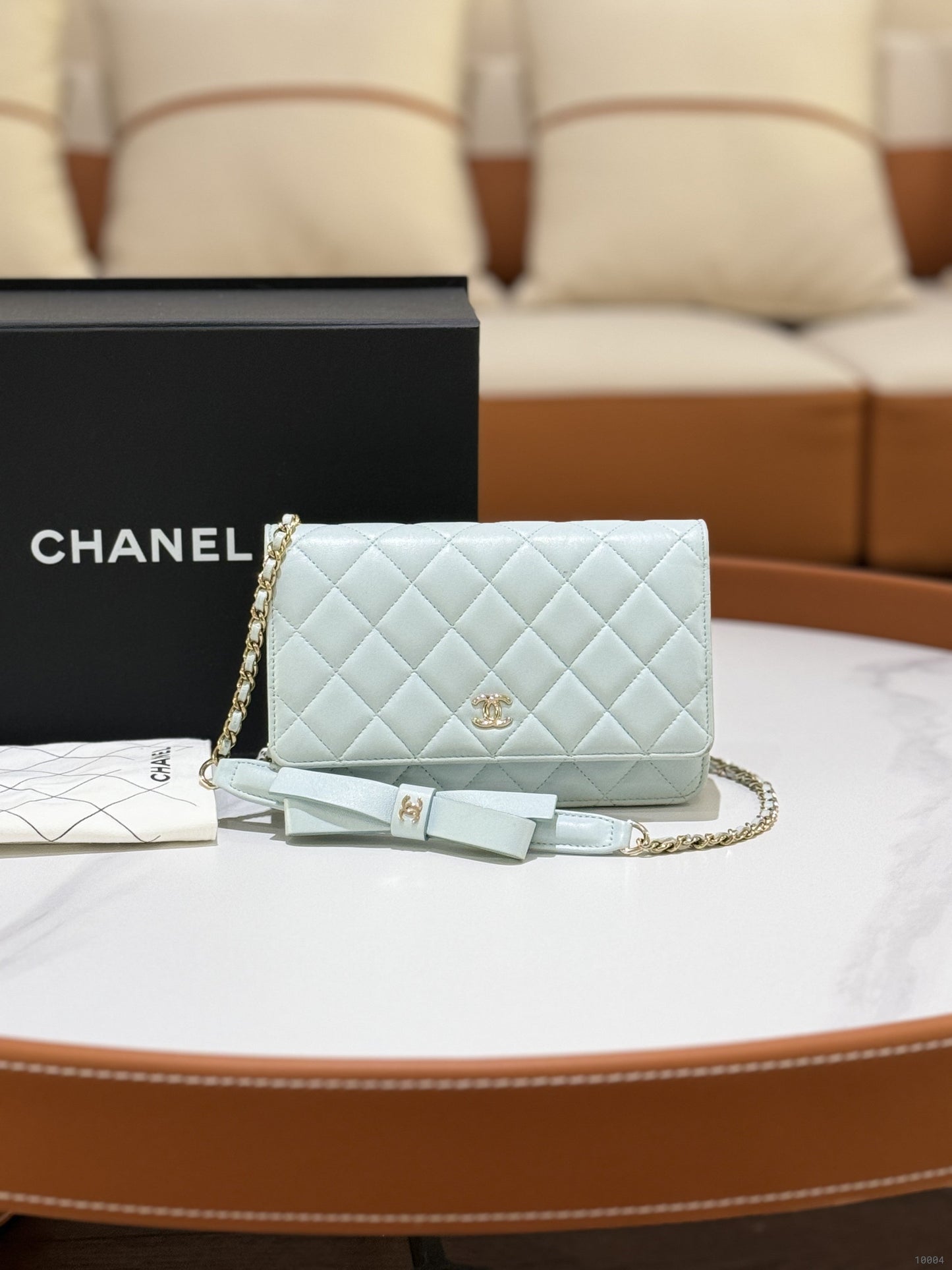 CHANEL WALLET ON CHAIN BLUE LAMBSKIN