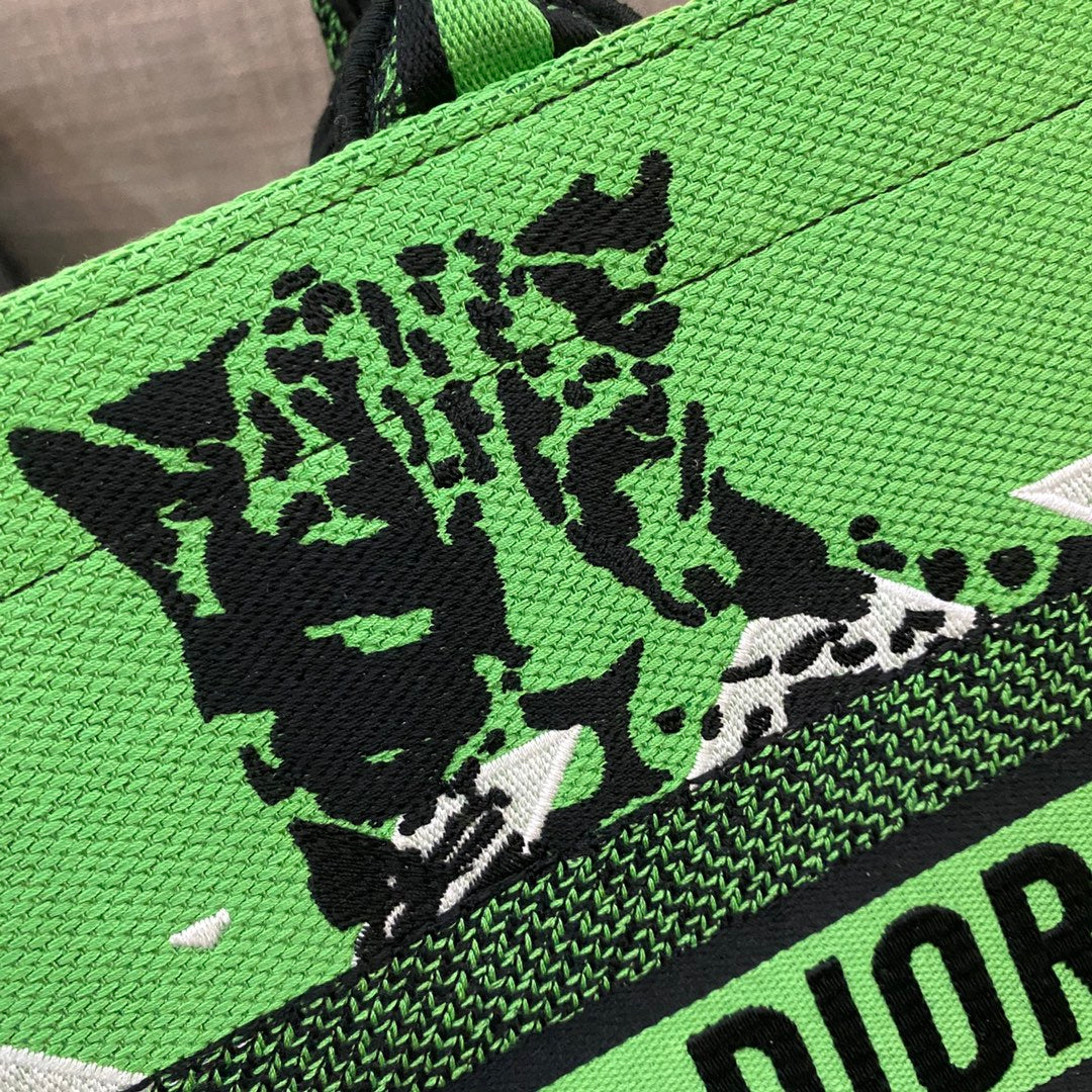 MeTop Qualityum Book Bright Fluorescent Green Orange Book Tote Bag