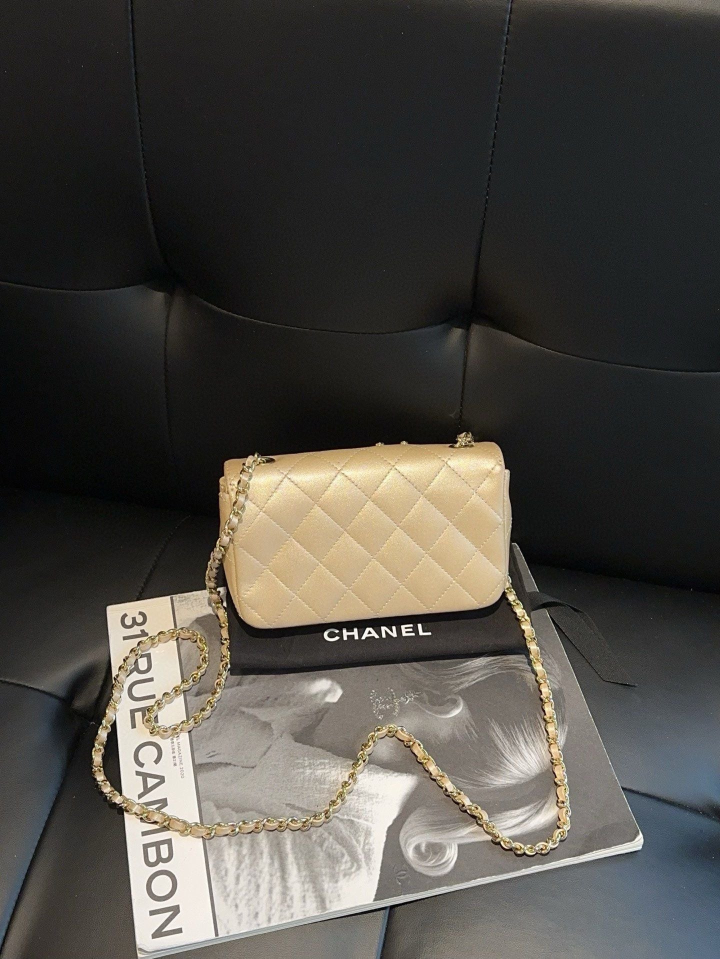 Chanel mini bag *.cm golden