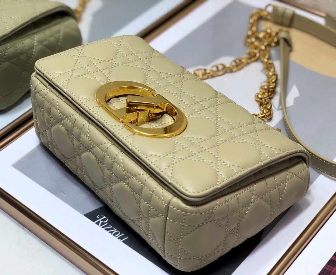 Caro Cd Beige Small Travel Bag