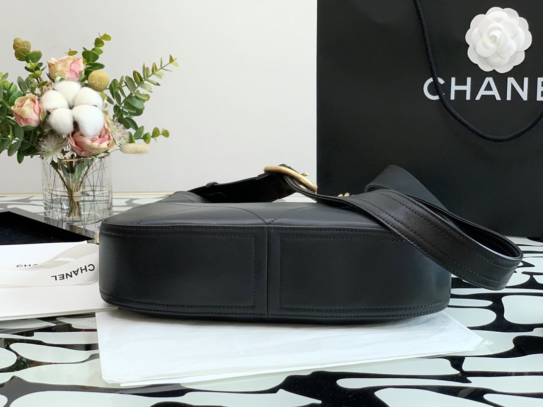 CHL Co-Co 11in 29cm Black Shoulder Bag