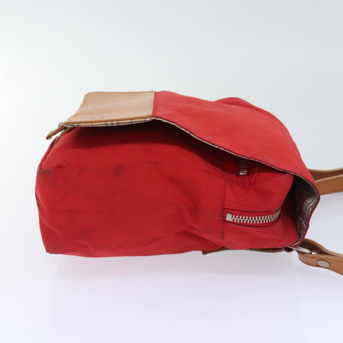 Burberry Synthetic Shoulder Bag Red