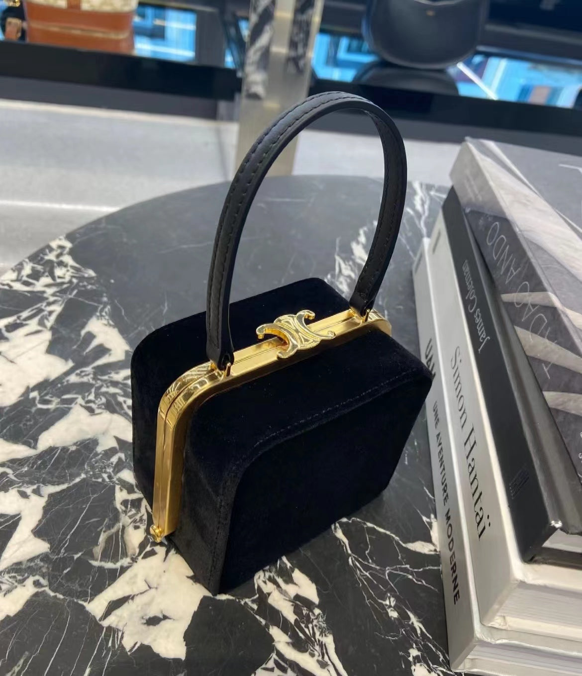 Top Quality Triomphe Hardshell Velvet Bag For Black Travel Bag