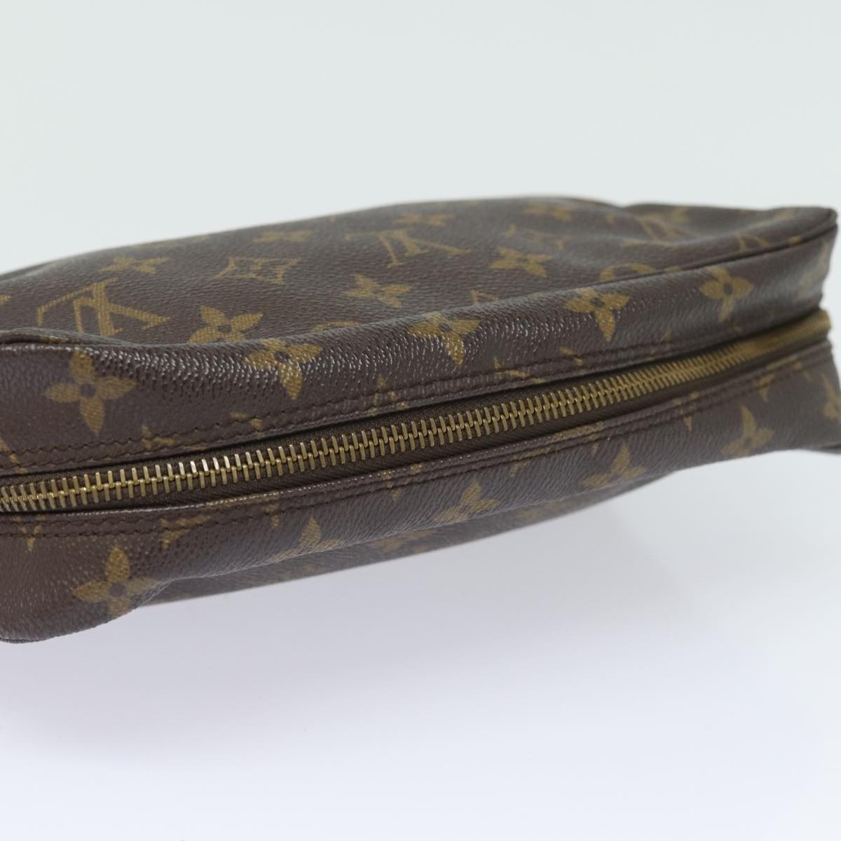 LOUIS VUITTON Trousse de Toilette Clutch Bag