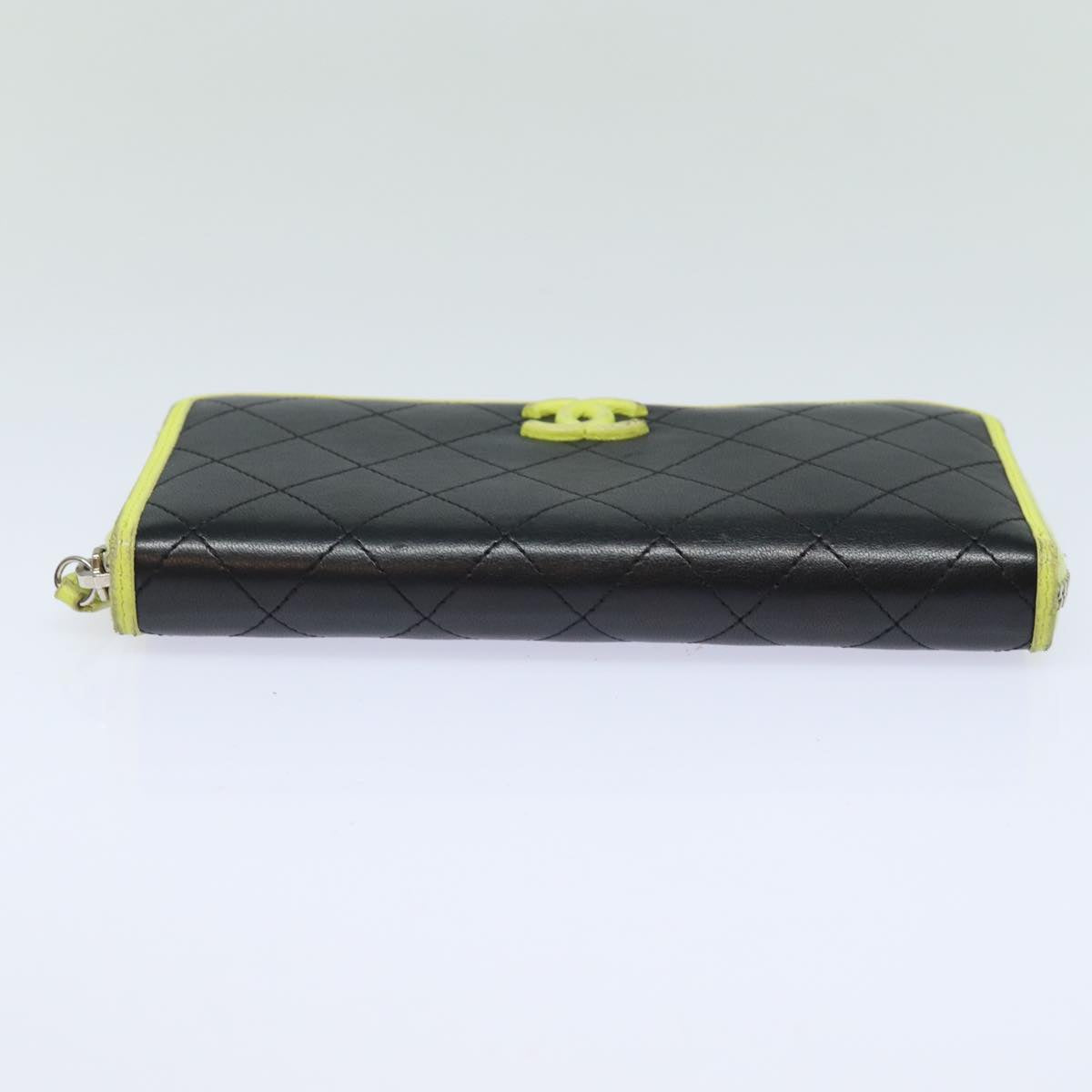 CHANEL Matelasse Wallet