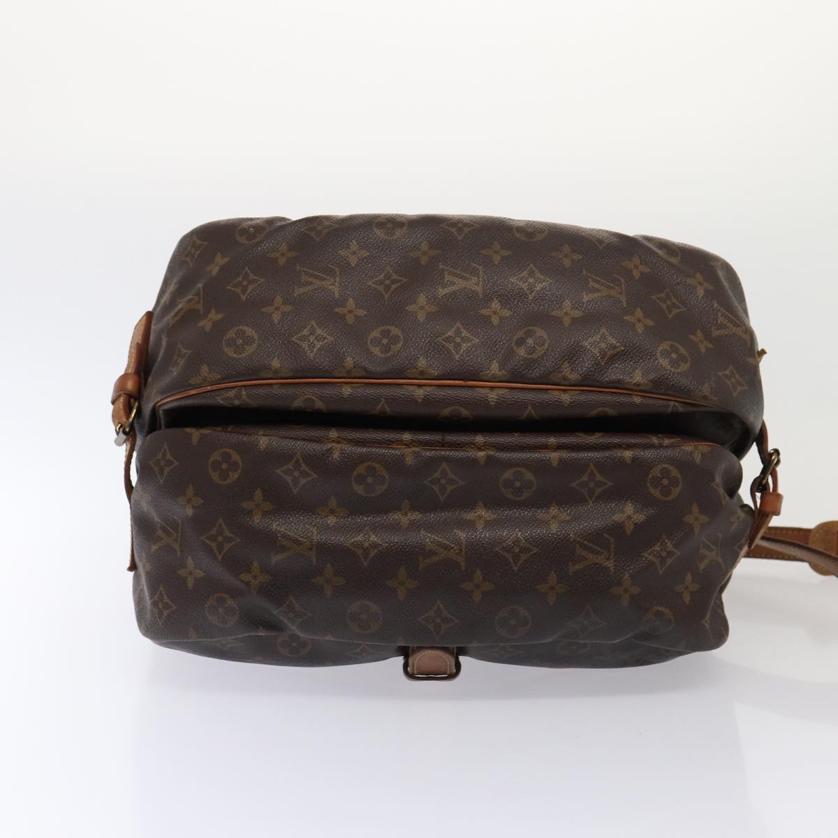 LOUIS VUITTON Saumur 35 Shoulder Bag
