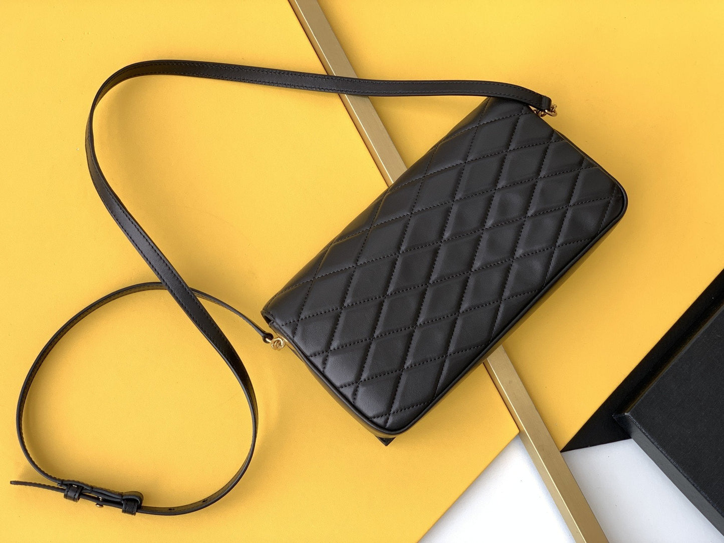YSL Saint Laurent Kate Handbag Chain Travel Bag