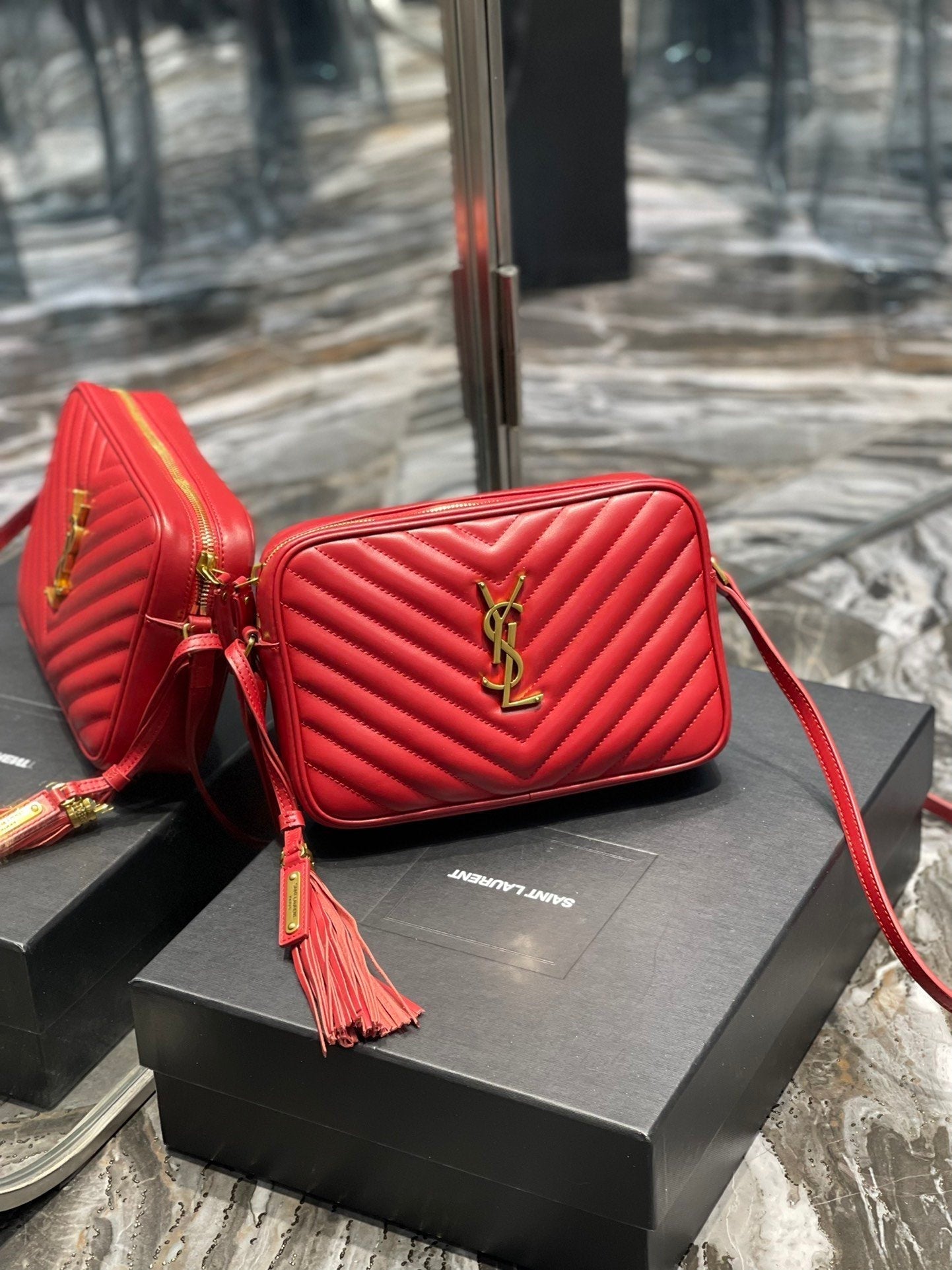 YSL Saint Laurent Lou Crossbody Bag Ysl 612544Dv7076008 3897