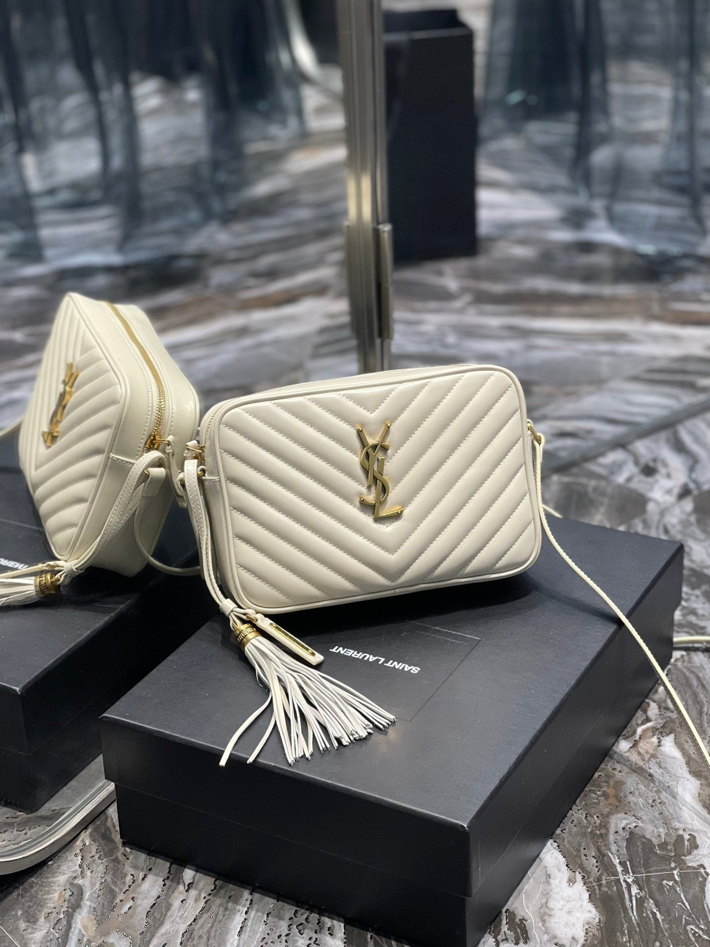 YSL Saint Laurent Lou Crossbody Bag Ysl 612544Dv7079207 9574