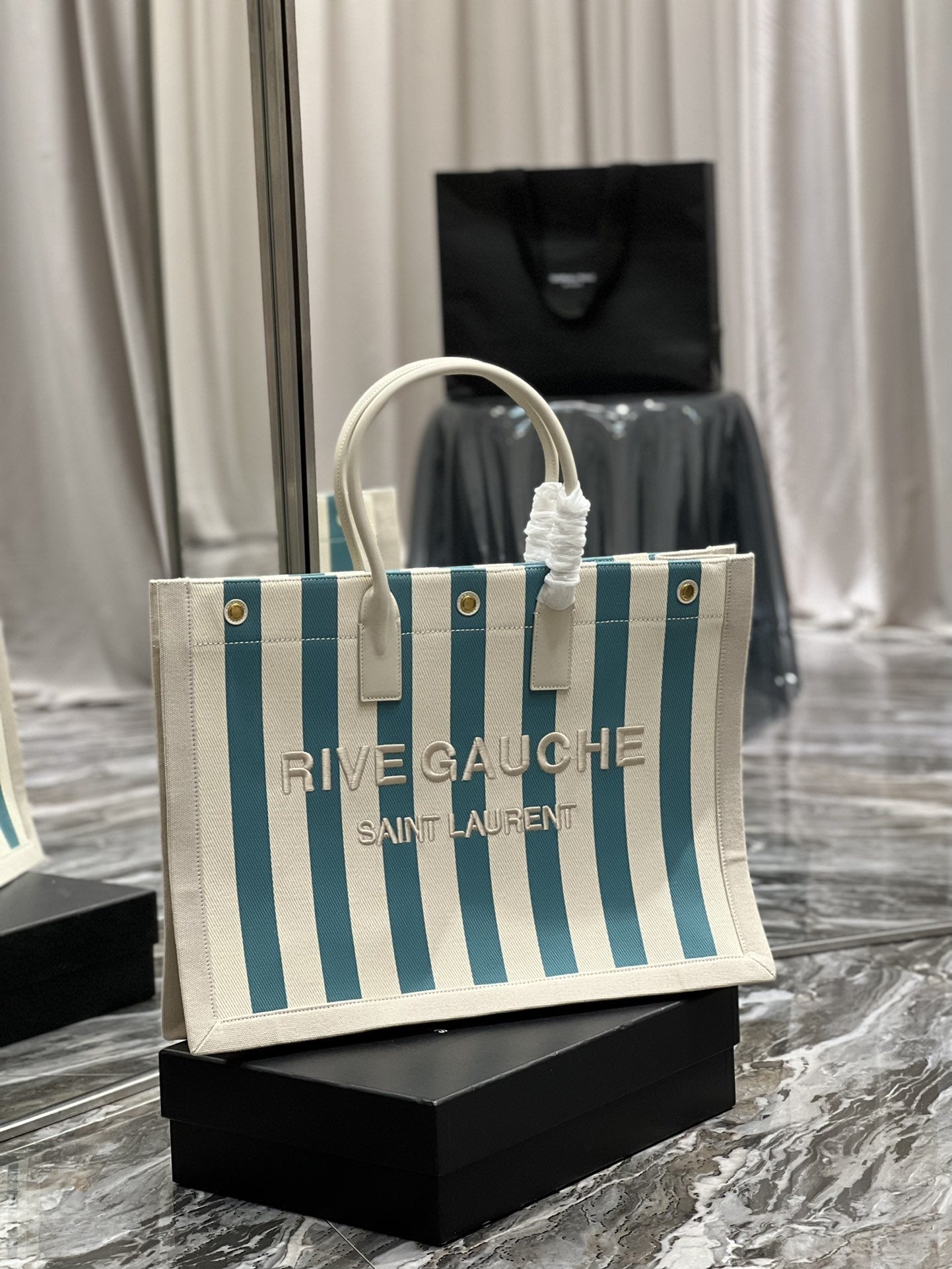YSL Saint Laurent Rive Gauche Tote Bag 499290F D51680 5907