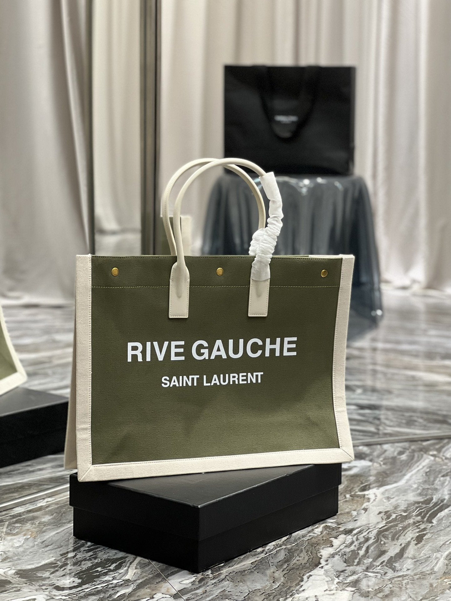 YSL Saint Laurent Rive Gauche Military 18.9in 48cm Green Tote Bag