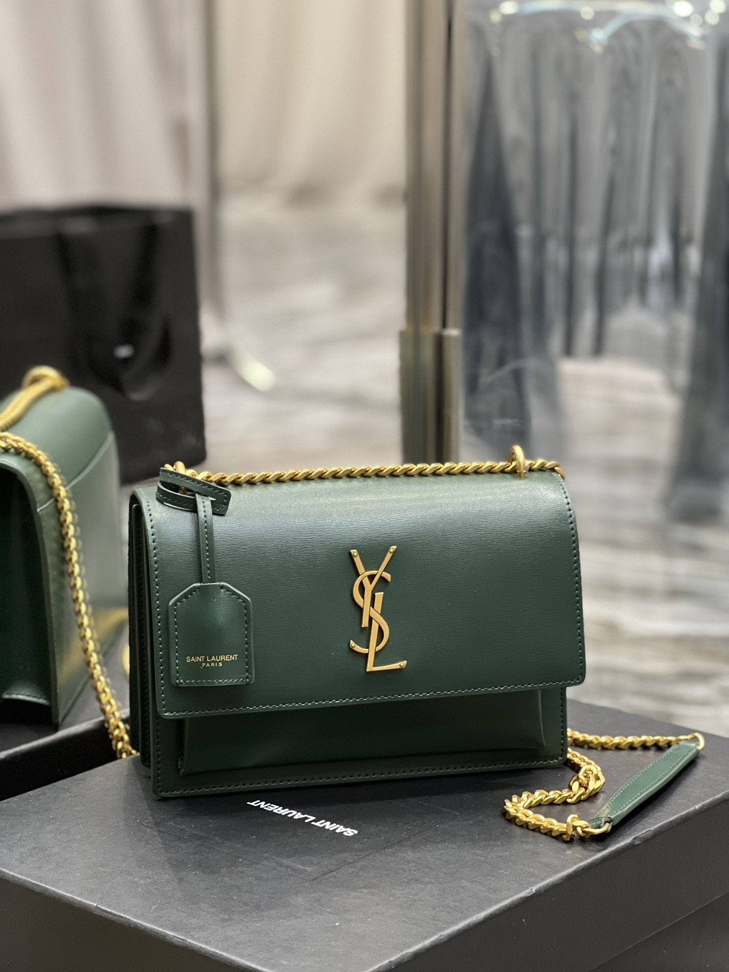 YSL Saint Laurent Sunset 8in 22cm Green Medium Chain Handbag
