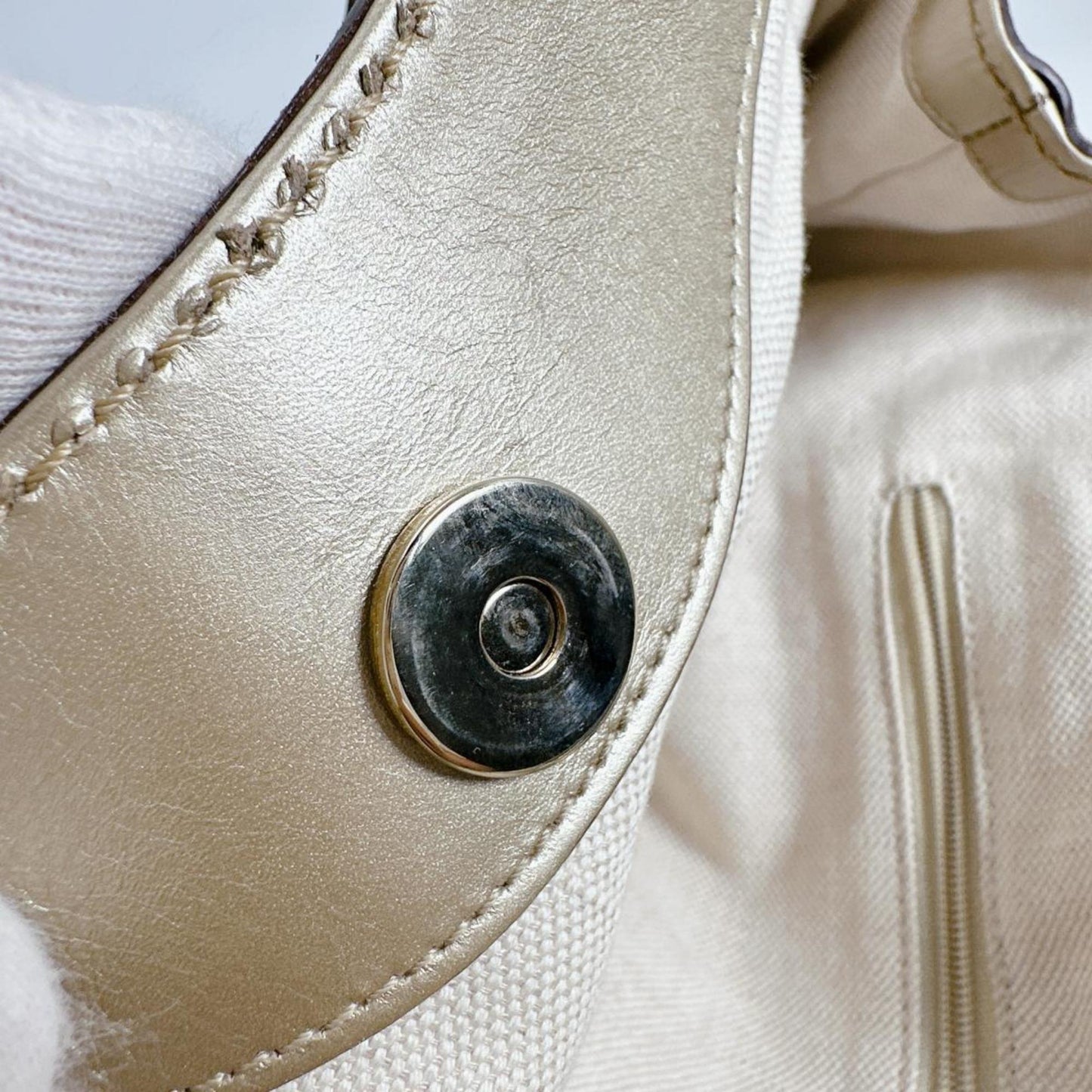 Gucci Gg Canvas Beige Gg Canvas Handbag Tote Bag