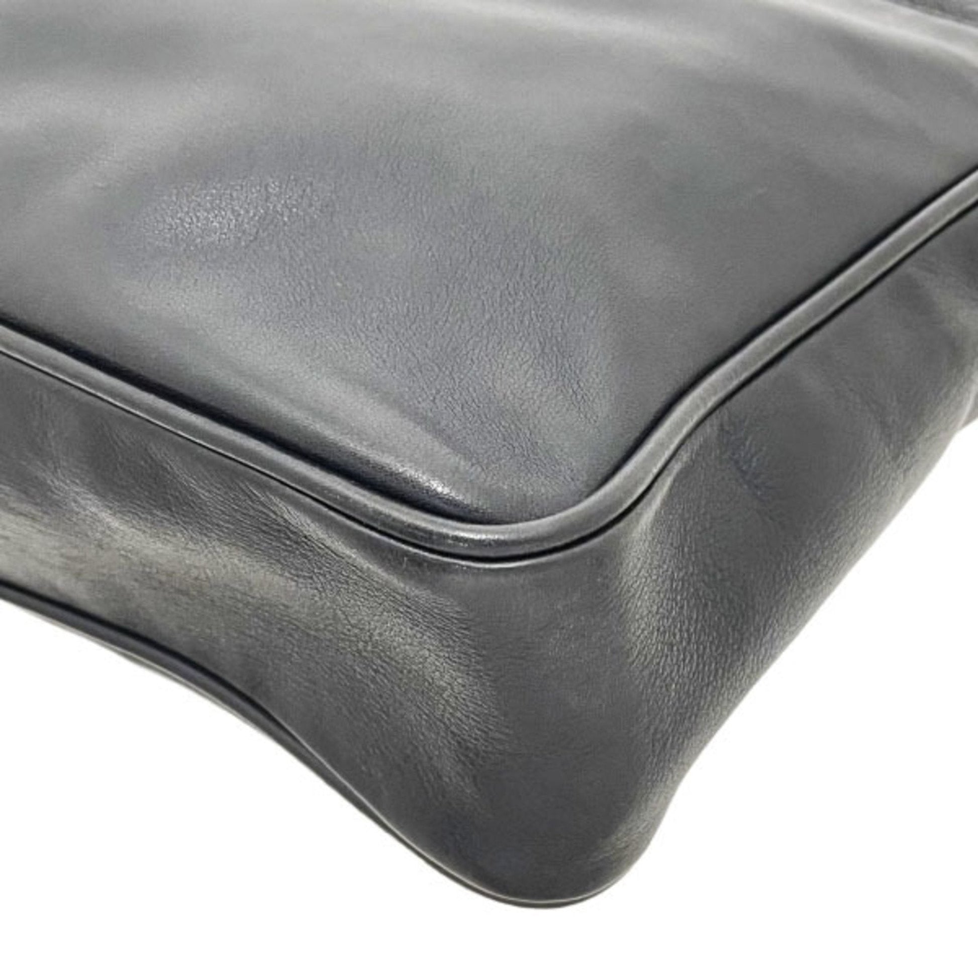 Gucci Black Leather Clutch Bag Pouch
