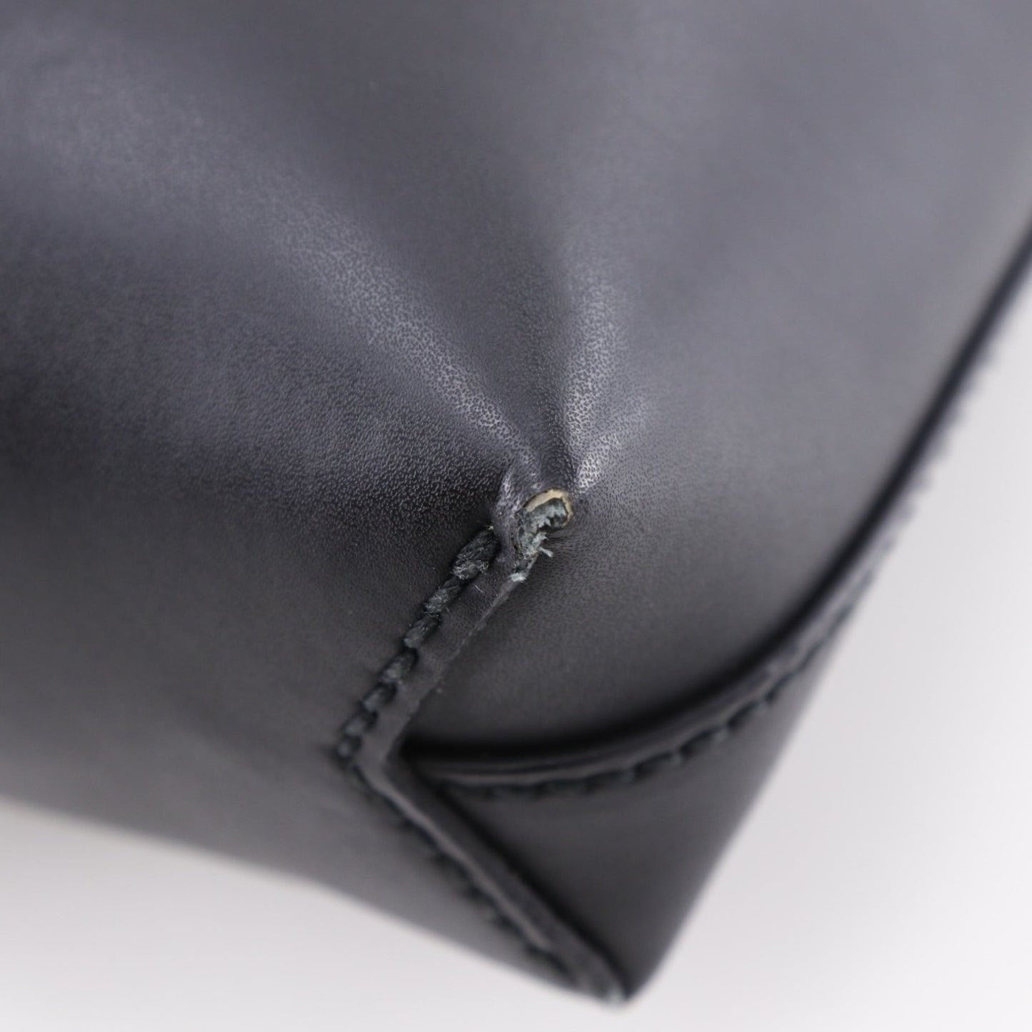 Gucci Black Gg Supreme Messenger Bag Shoulder Bag