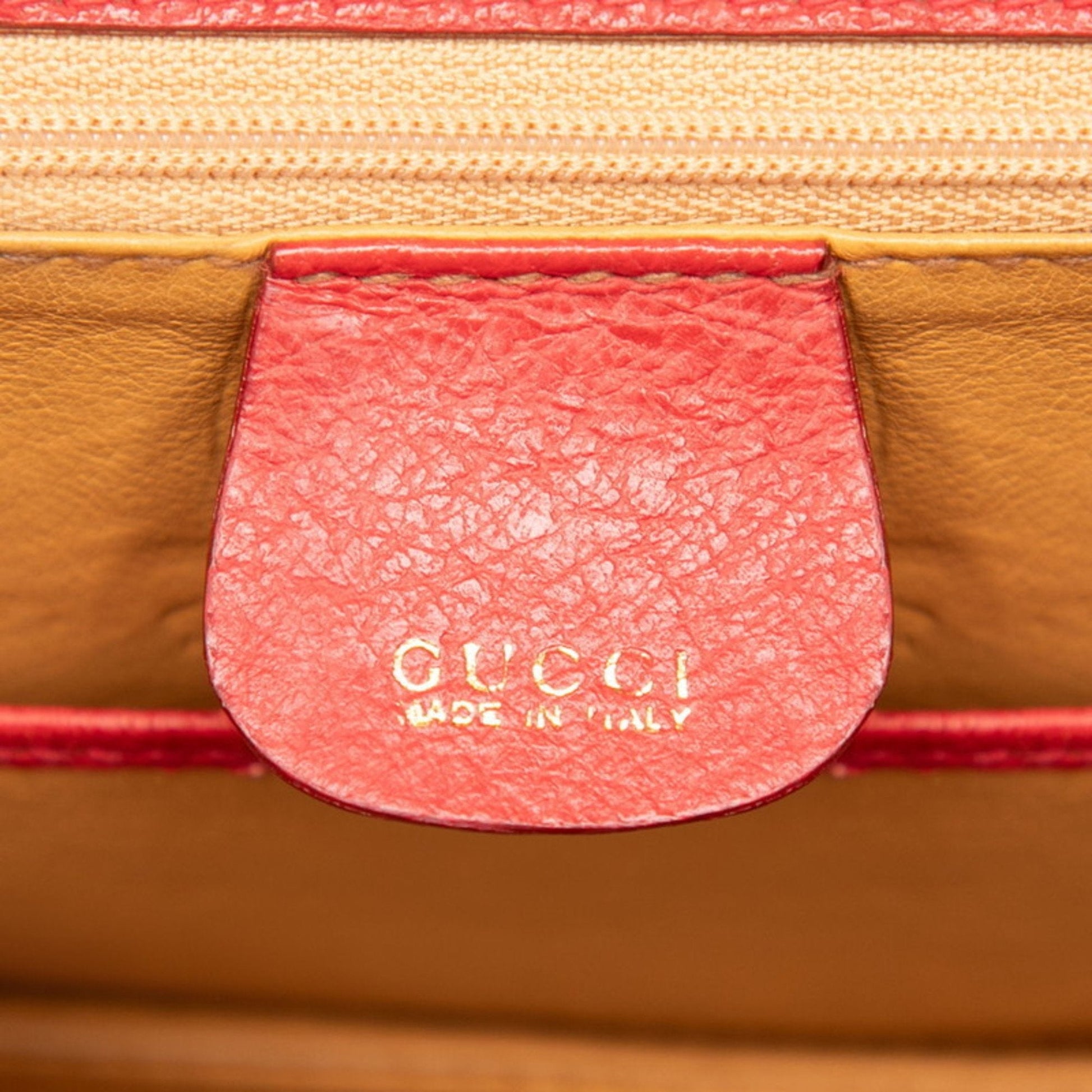 Gucci Red Color Leather Handbag Shoulder Bag