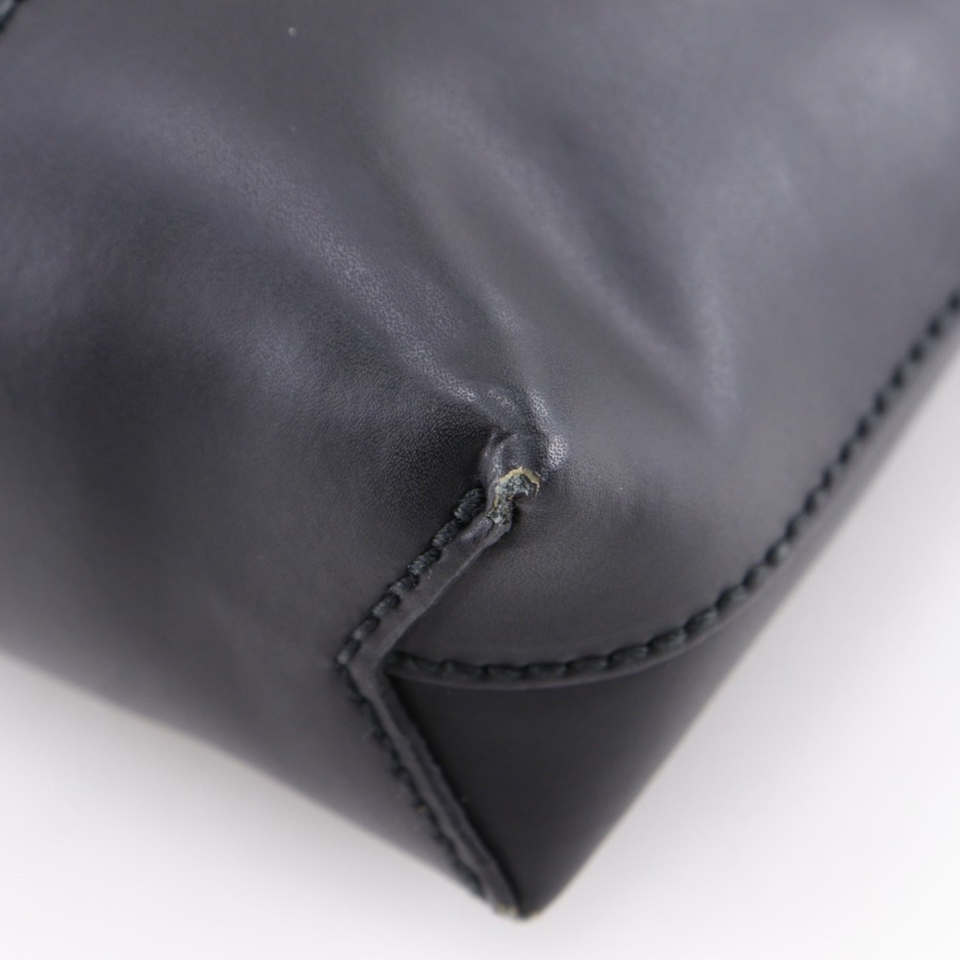 Gucci Black Gg Supreme Messenger Bag Shoulder Bag