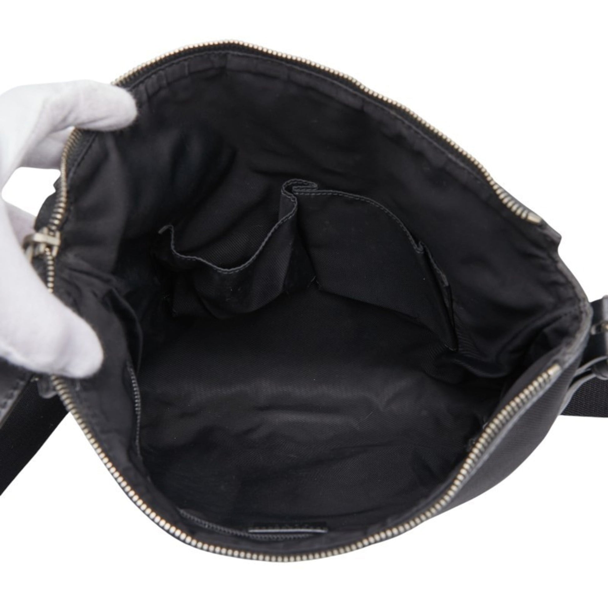 Gucci Black Nylon Leather Shoulder Bag