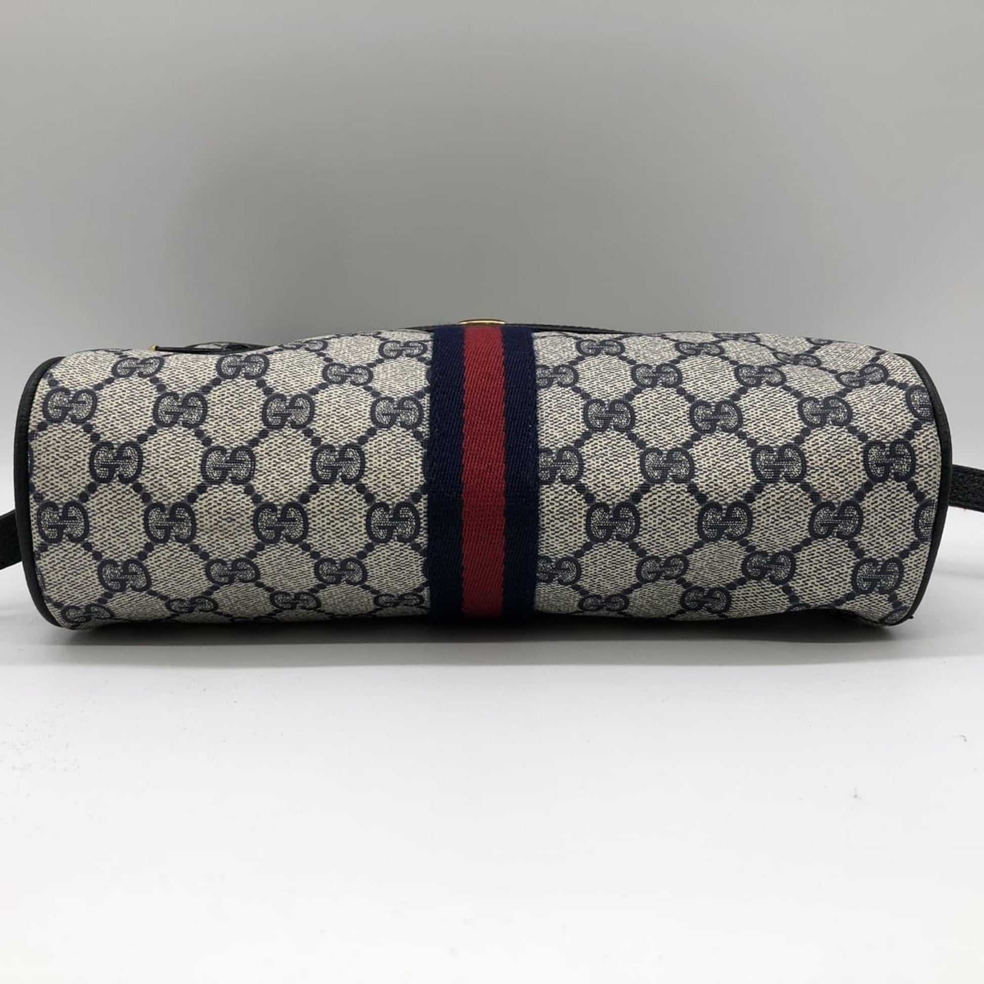 Gucci Navy Gg Supreme Shoulder Bag