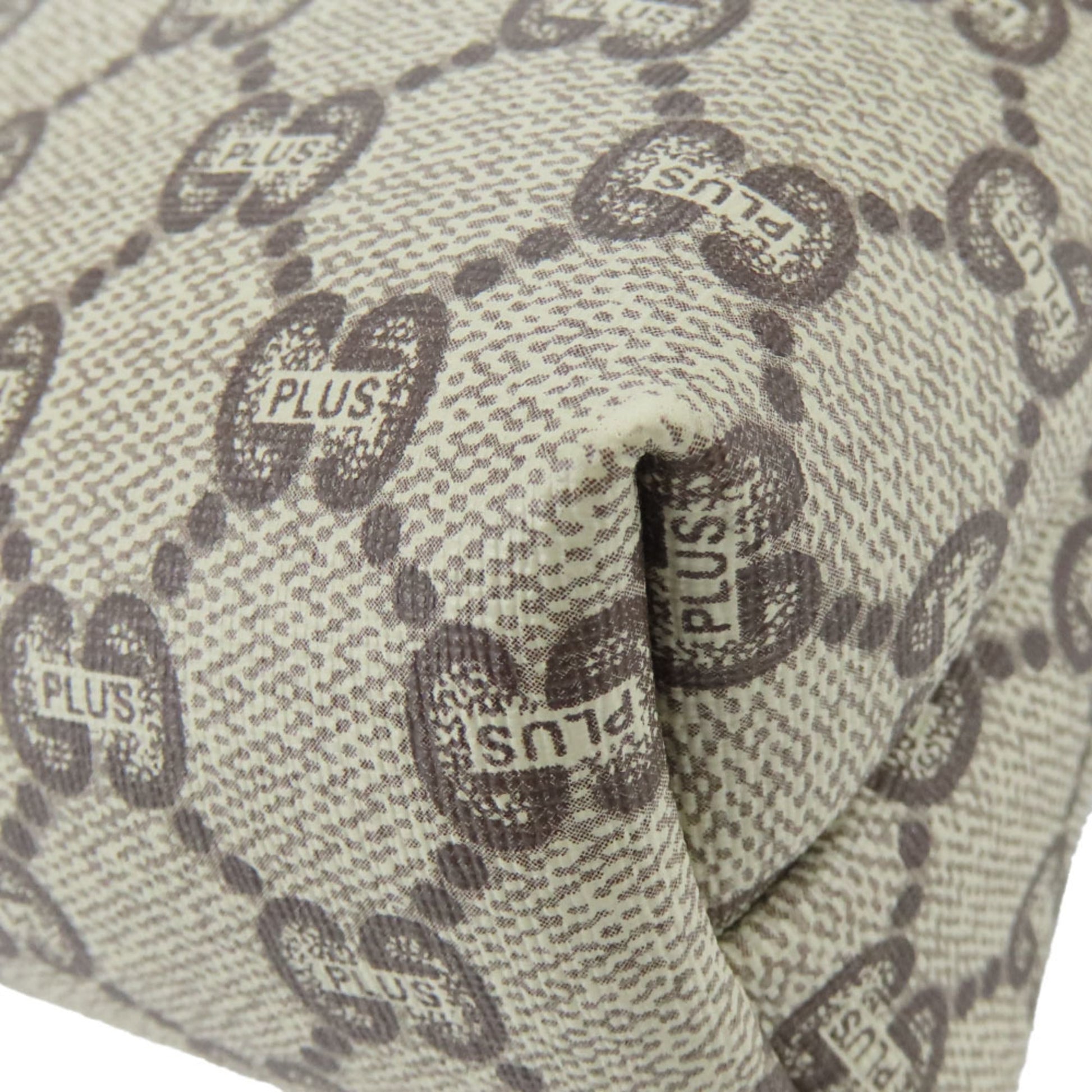 Gucci Beige Gg Plus Clutch Bag Pouch