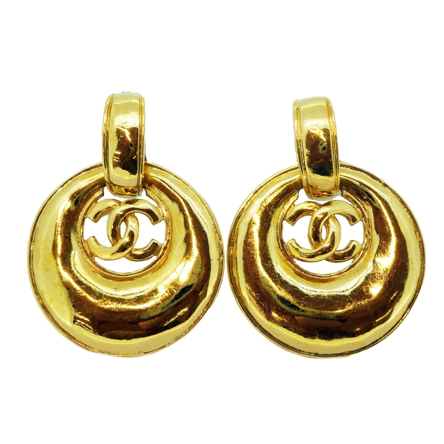 Chanel Earrings   Coco Mark Shell Motif Black 96C Gold Plating Clip E