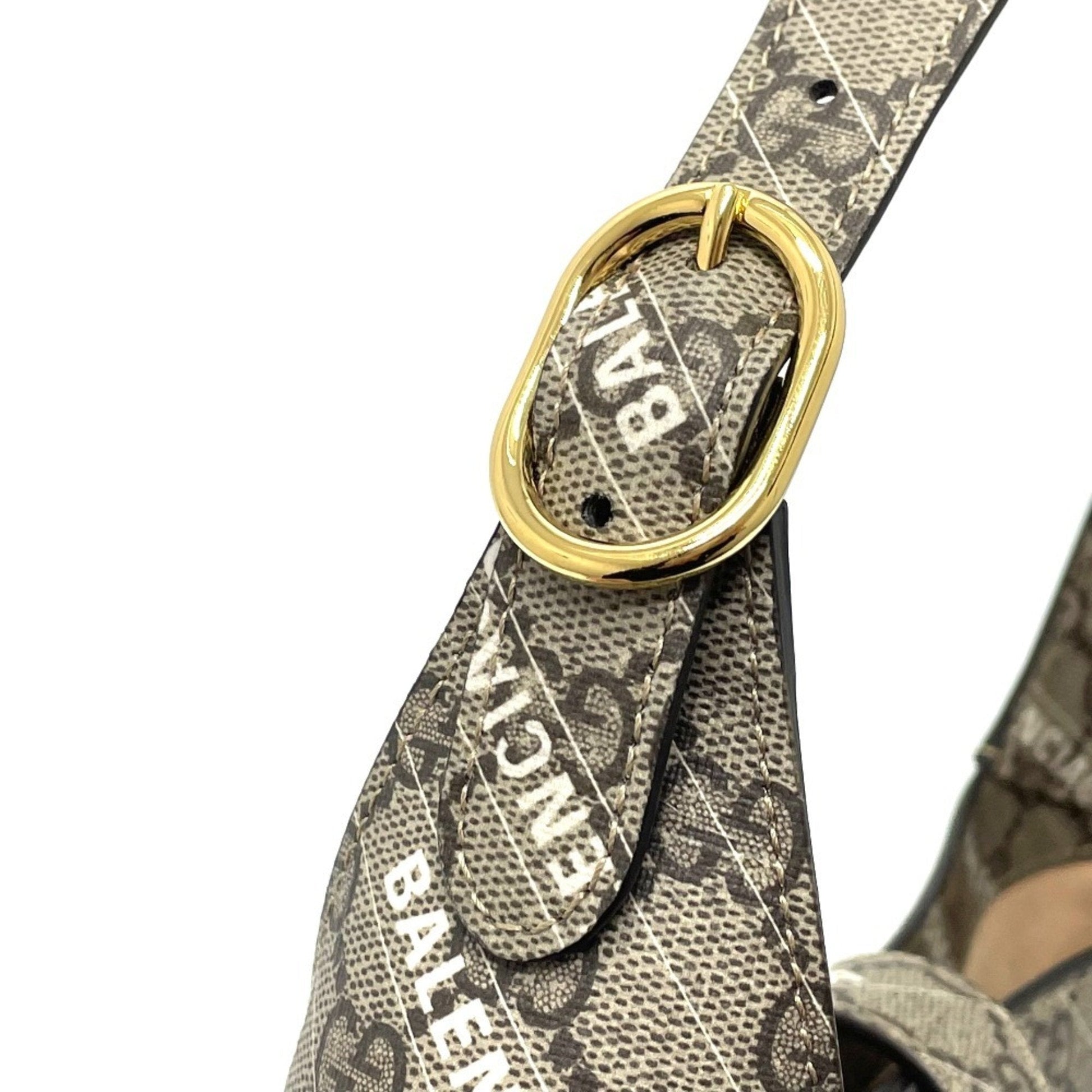 Gucci Beige Gg Supreme Handbag