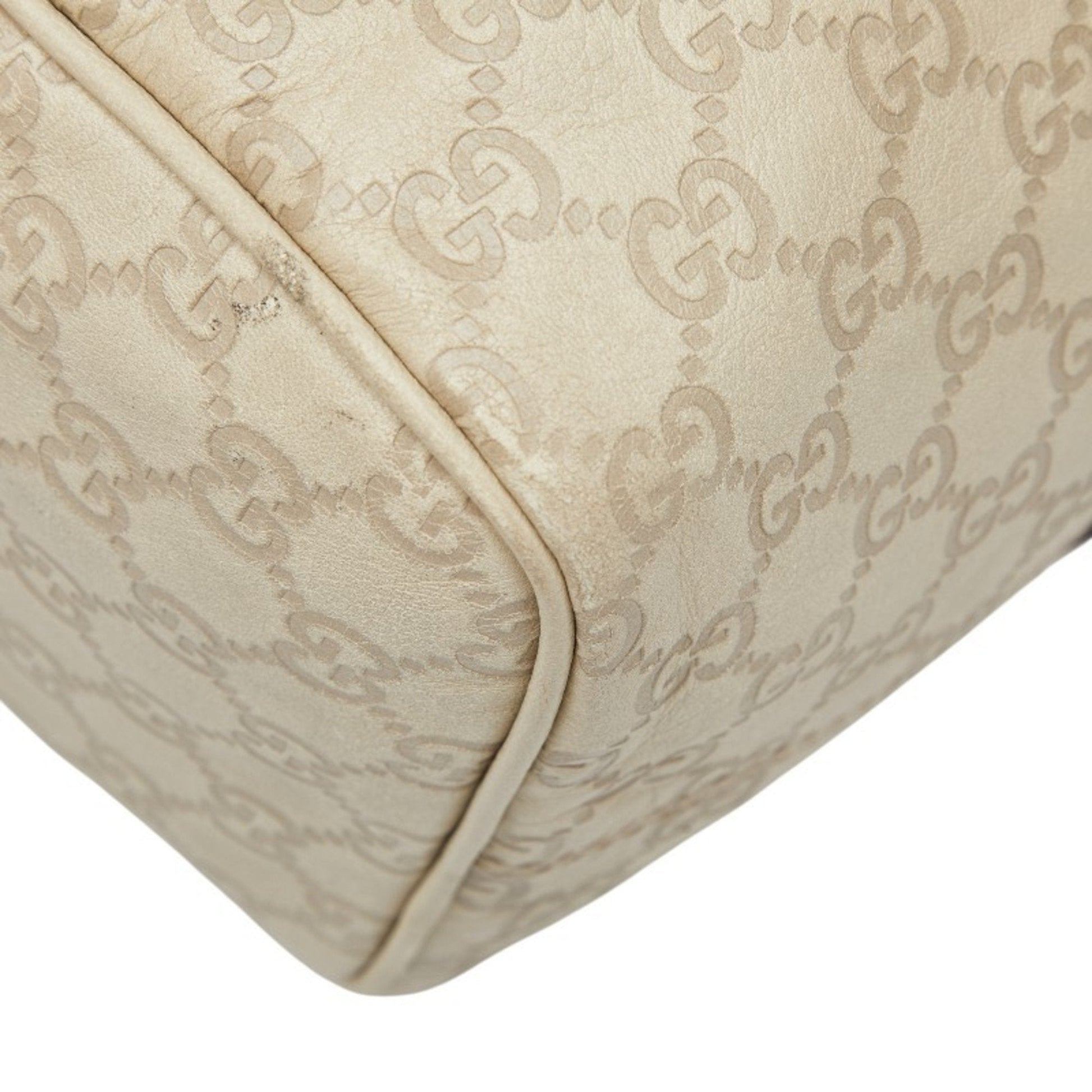 Gucci Ivory Leather Handbag