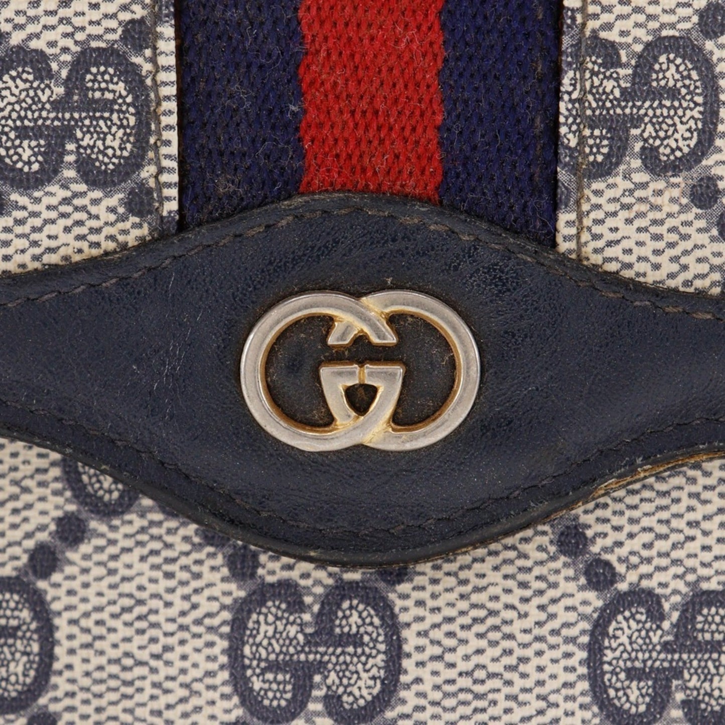 Gucci Navy Gg Supreme Pouch