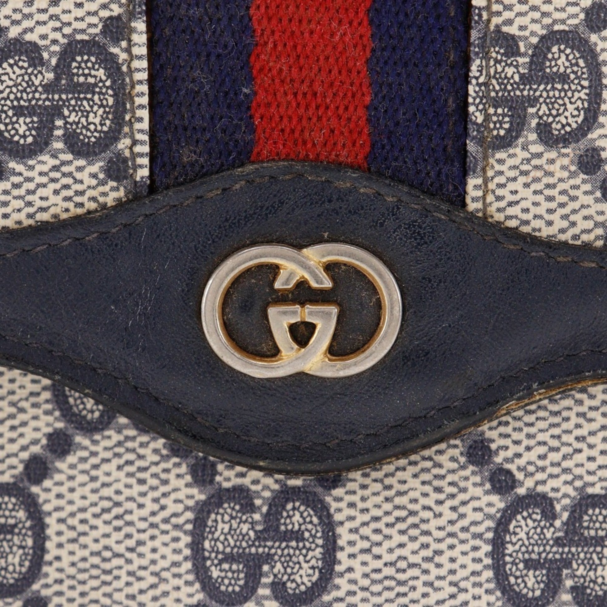 Gucci Navy Gg Supreme Pouch