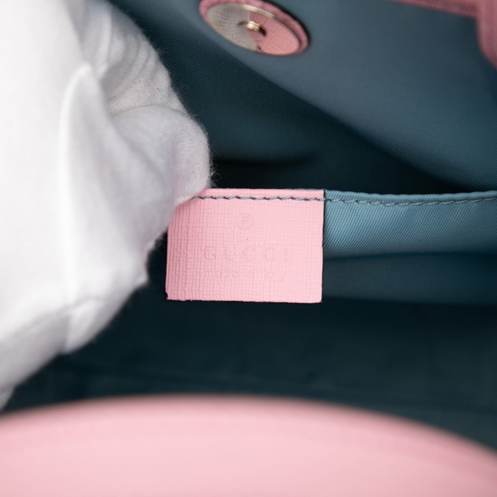 Gucci Beige Multi-Color Pink Pvc Leather Handbag Shoulder Bag