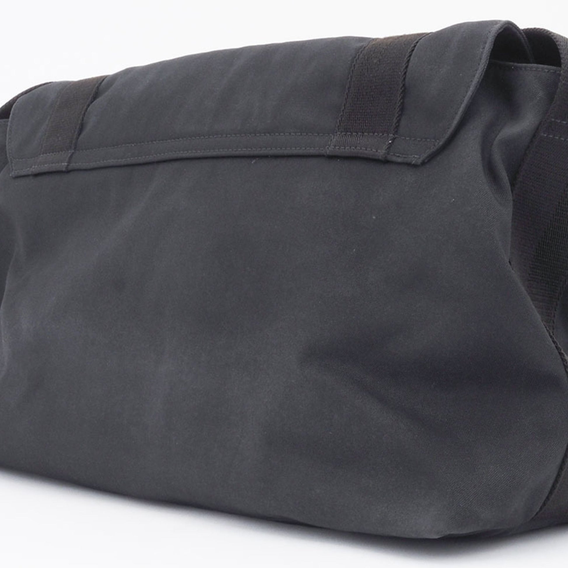 Gucci Black Nylon Messenger Bag Shoulder Bag