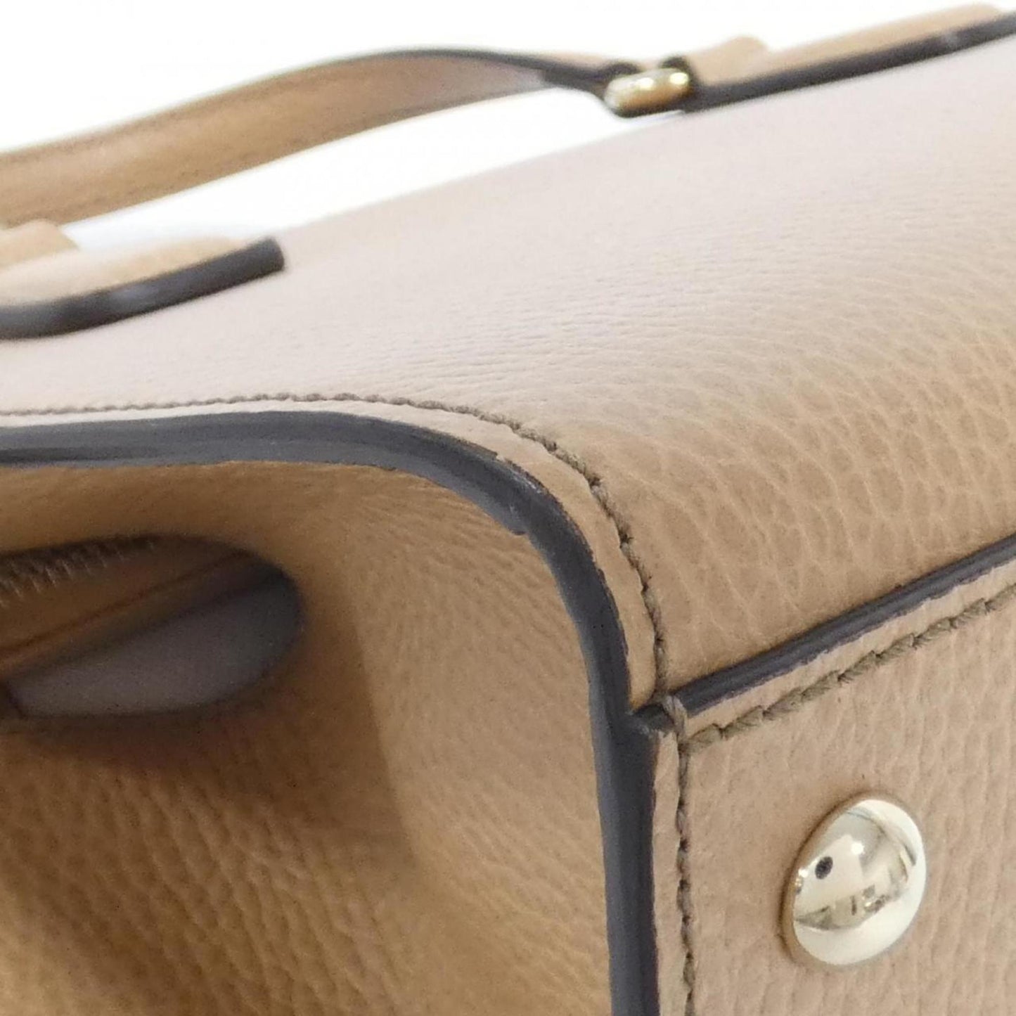 Gucci Beige Leather Handbag