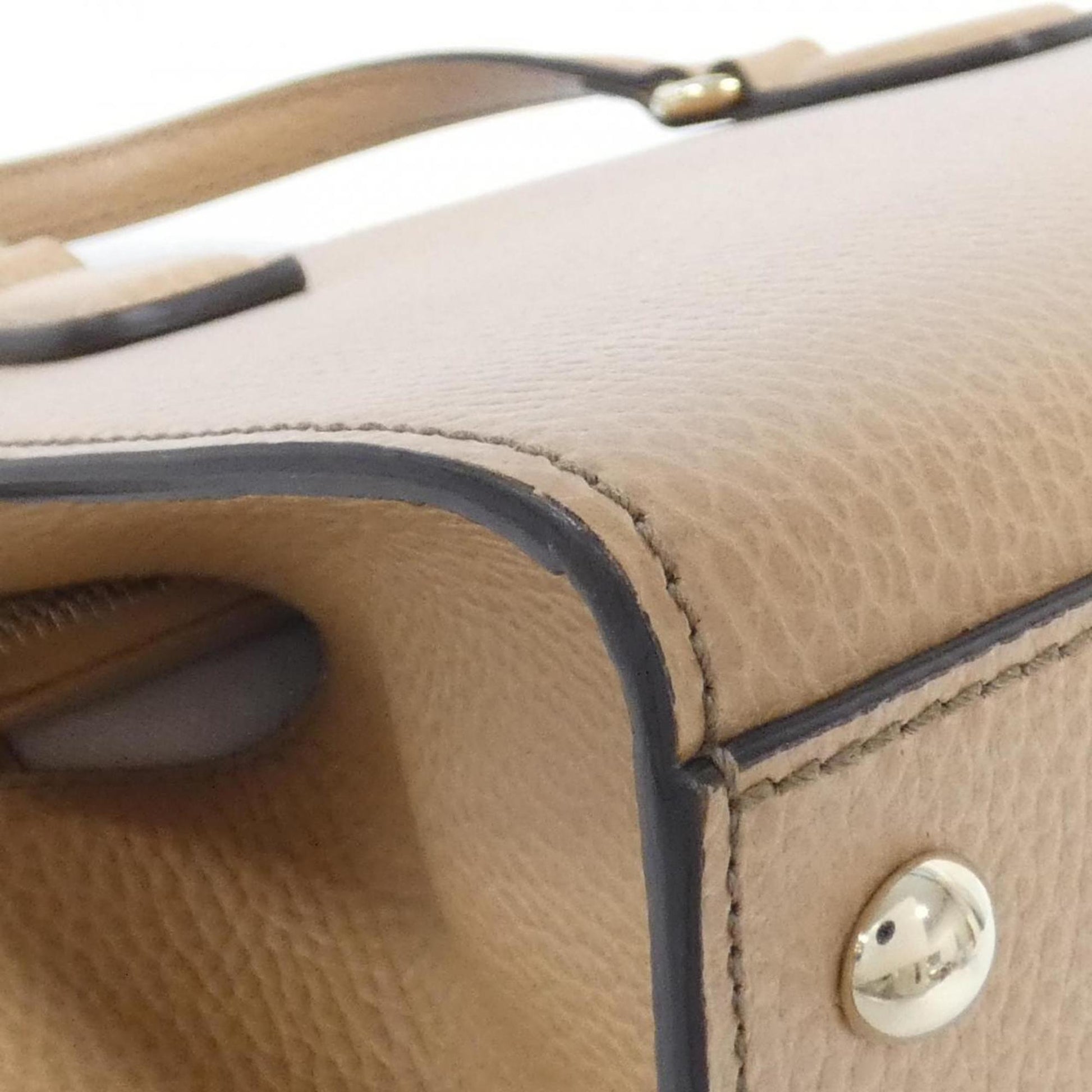 Gucci Beige Leather Handbag