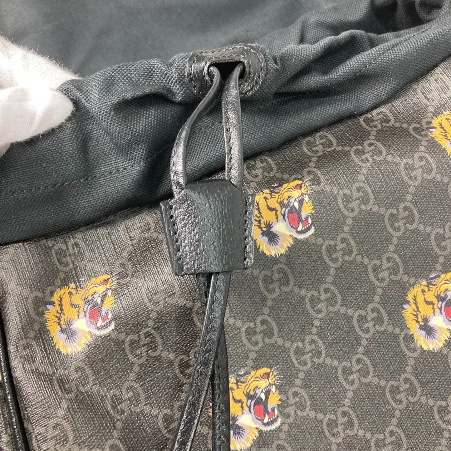 Gucci Black Gg Supreme Backpack