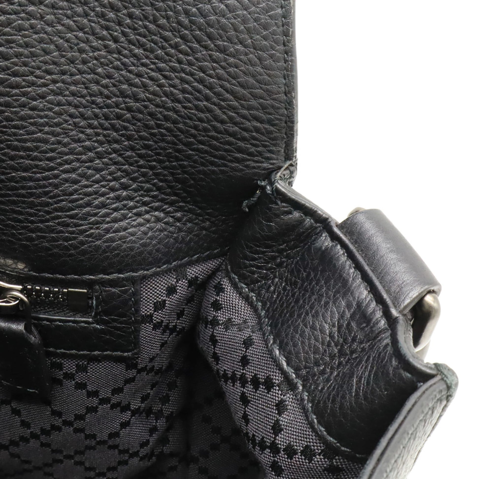 Gucci Black Leather Shoulder Bag